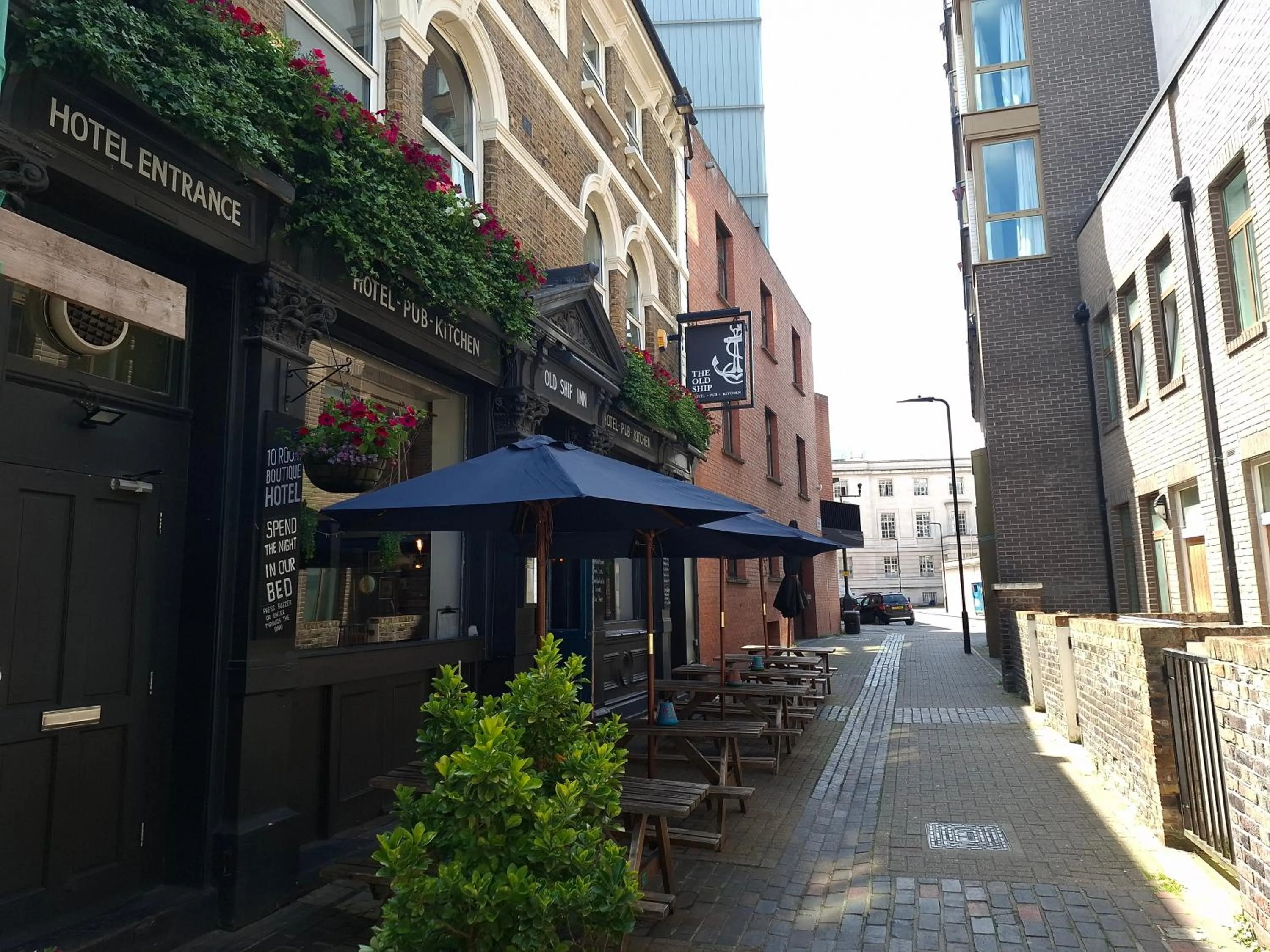 Street view in Old Ship Inn Hackney
