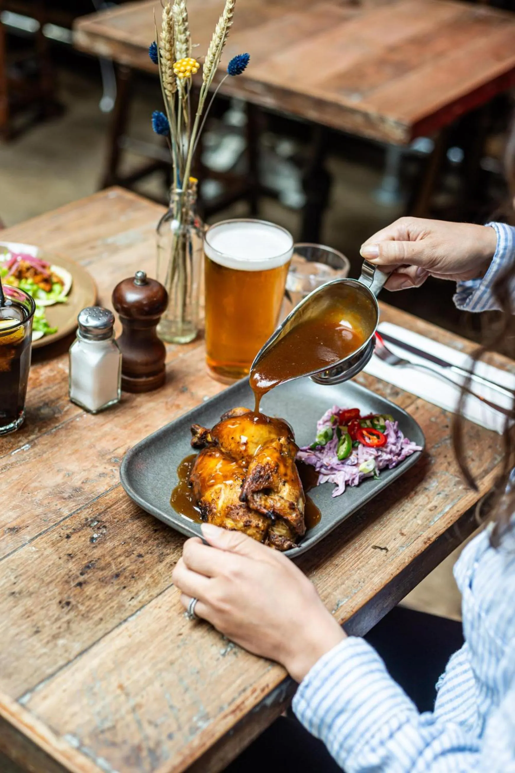 Restaurant/places to eat in Old Ship Inn Hackney