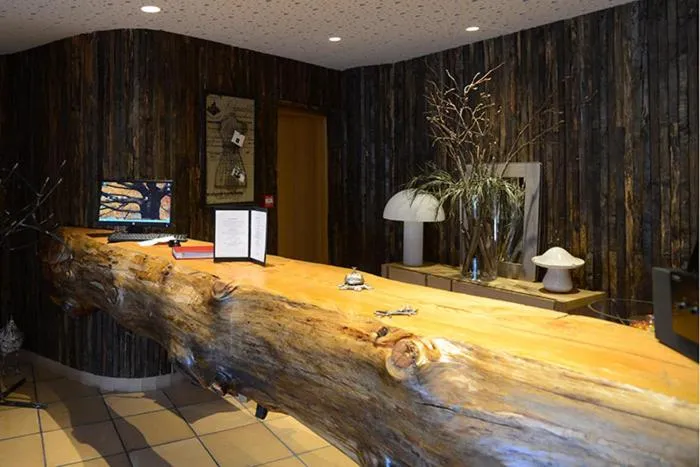 Property building in Hotel Rural Quercus Tierra