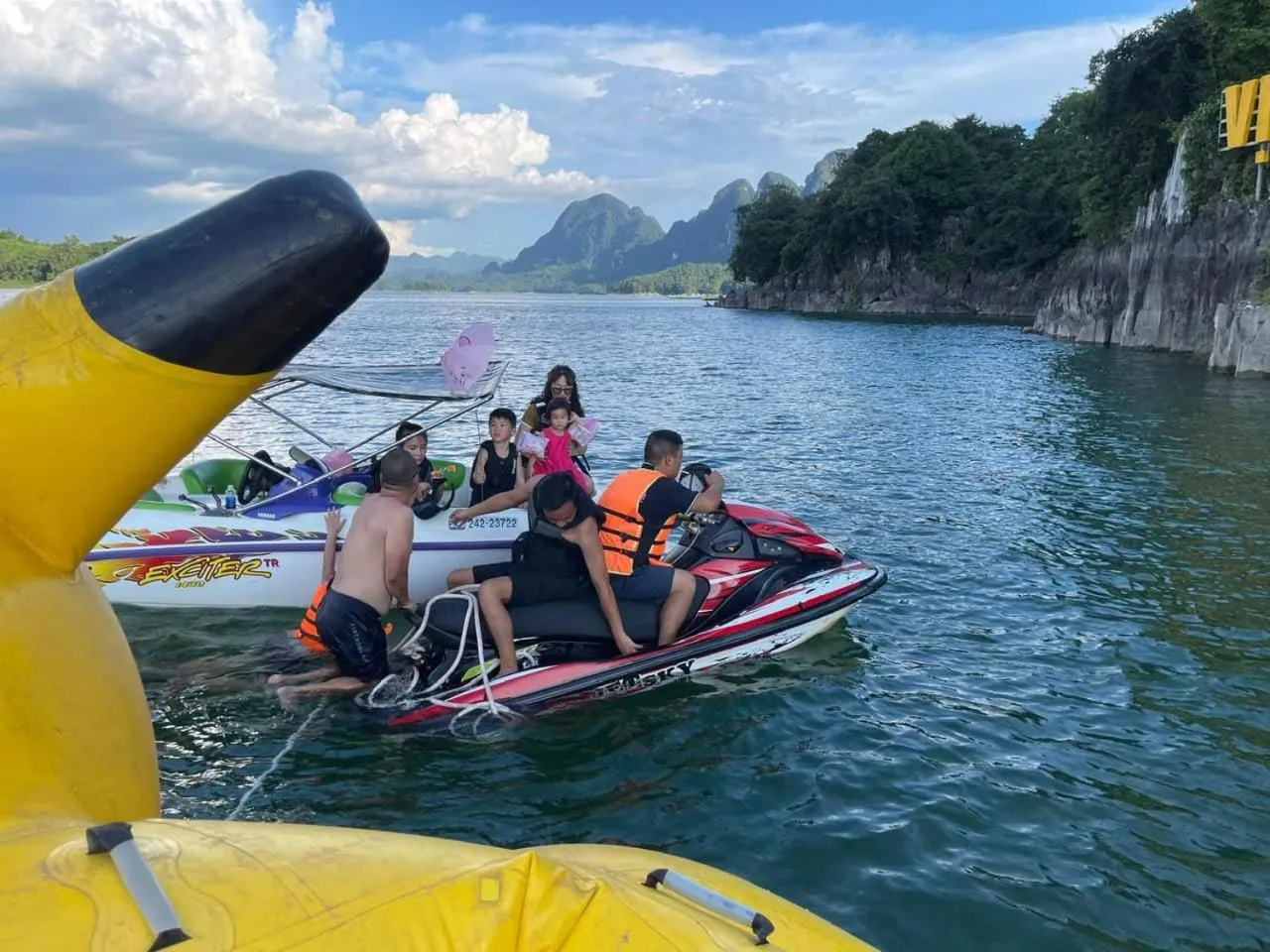 Mountain view in Halo Retreat