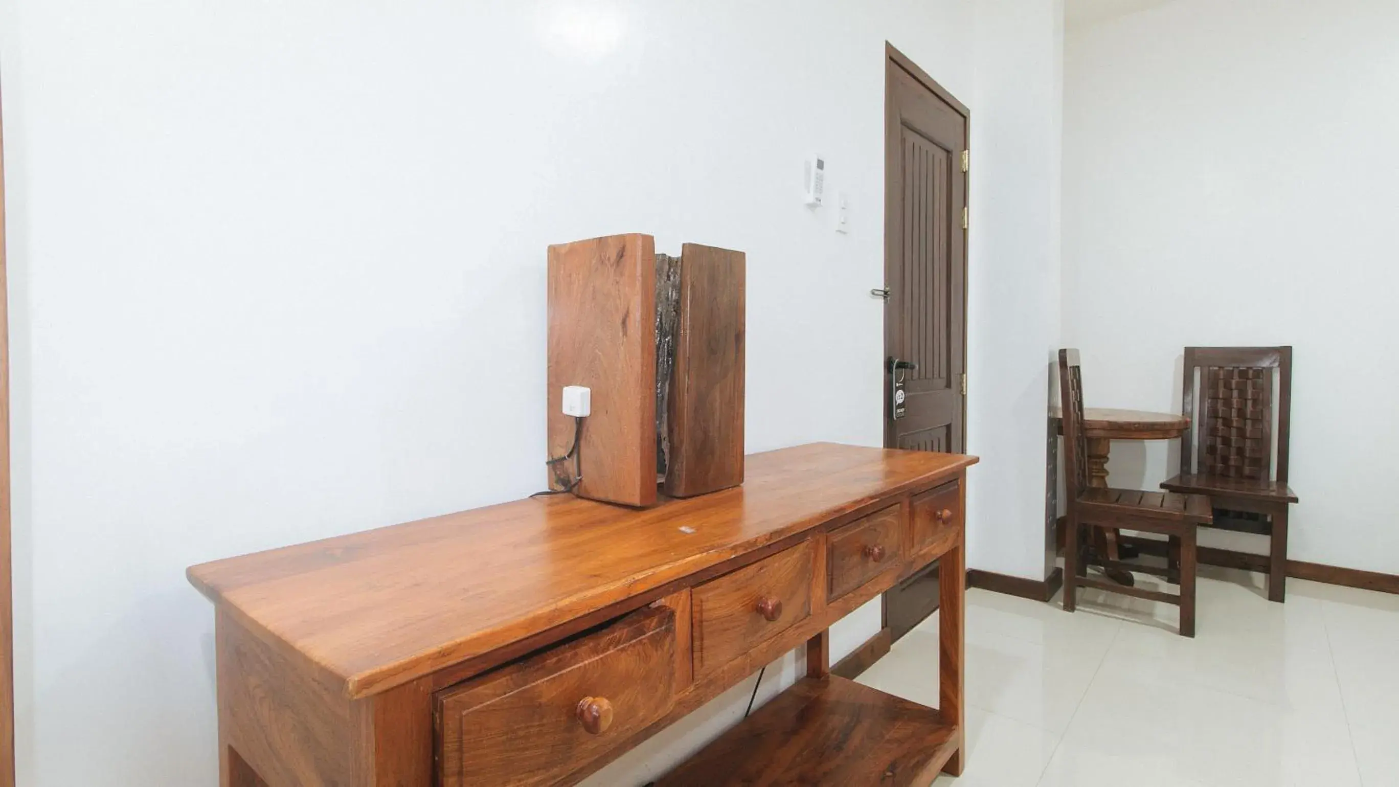 Bedroom in RedDoorz at Casa Rafaelle Transient Ilocos Sur Bedroom in RedDoorz at Casa Rafaelle Transient Ilocos Sur