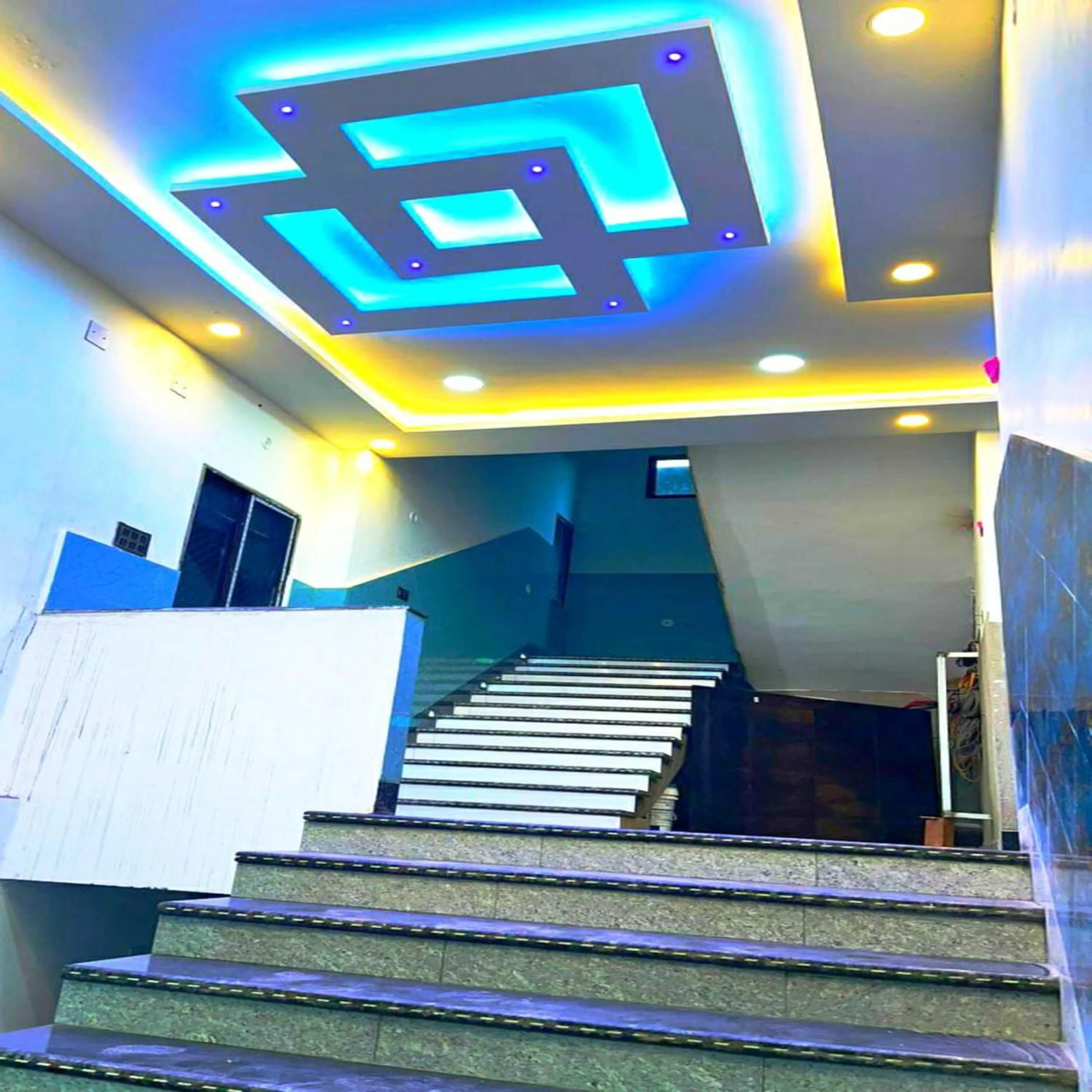 Property building in Hotel Diamond Inn