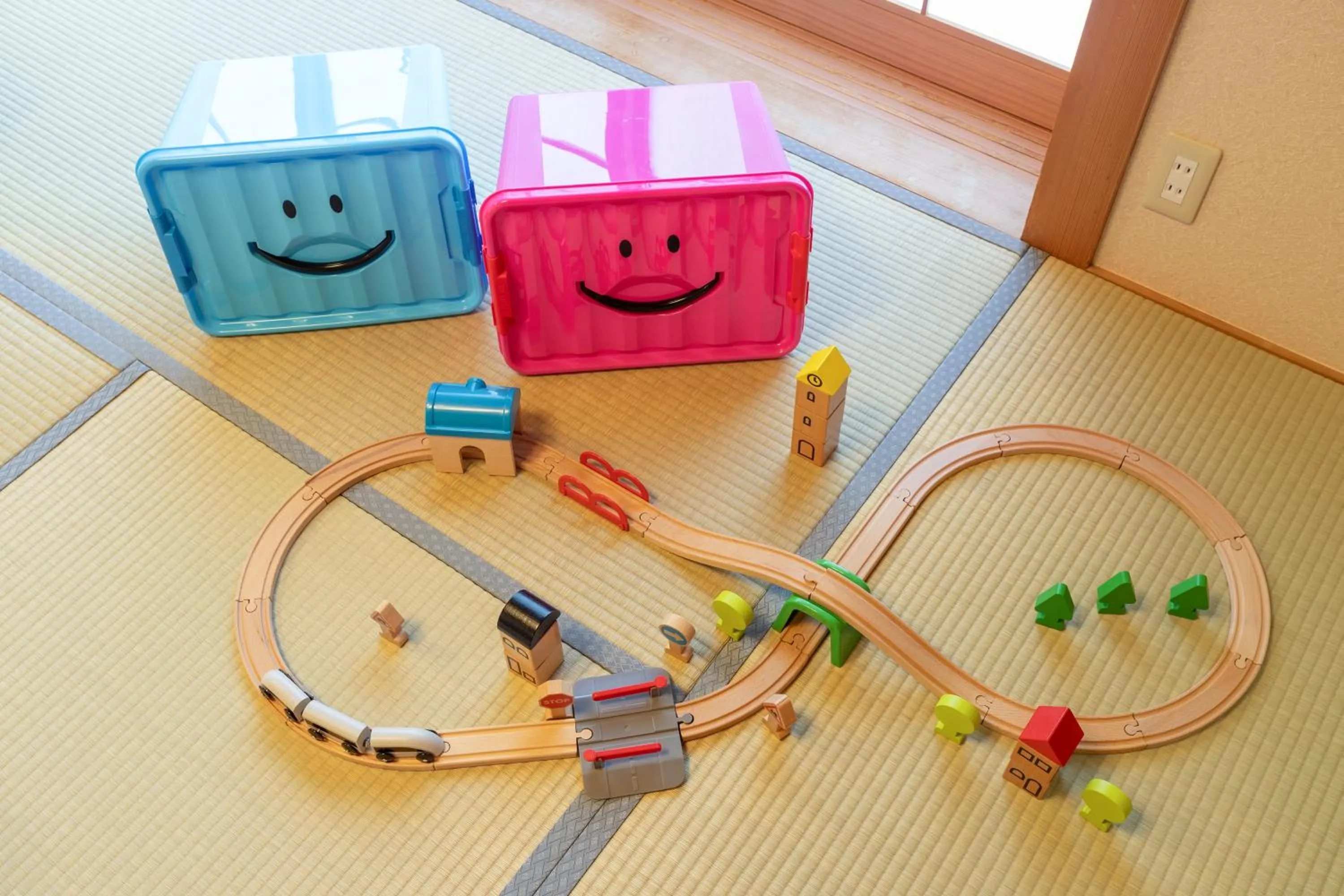 Entertainment in Hakone Ashinoko Bikeikan 箱根芦ノ湖 美景館