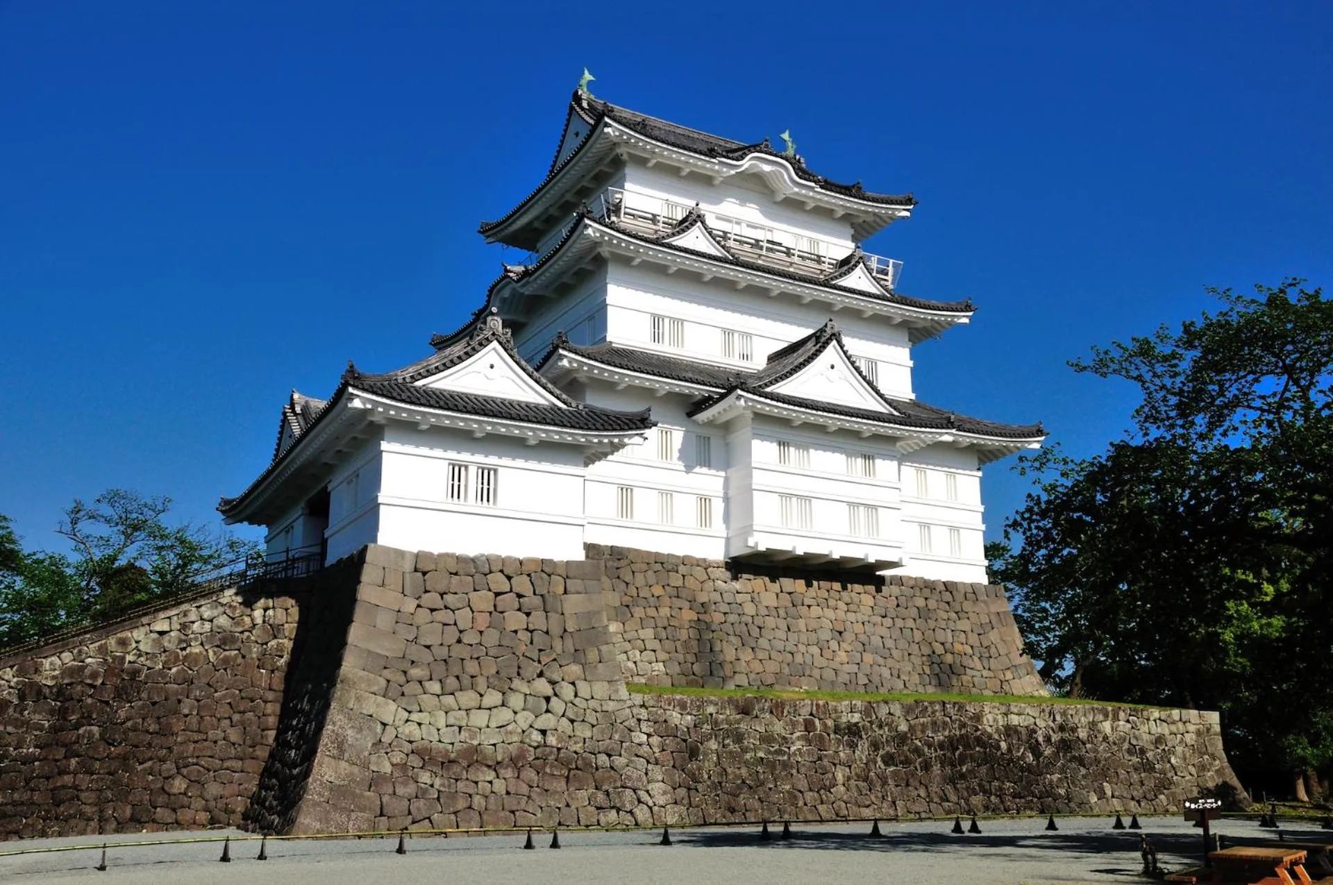 Nearby landmark in Hakone Ashinoko Bikeikan 箱根芦ノ湖 美景館