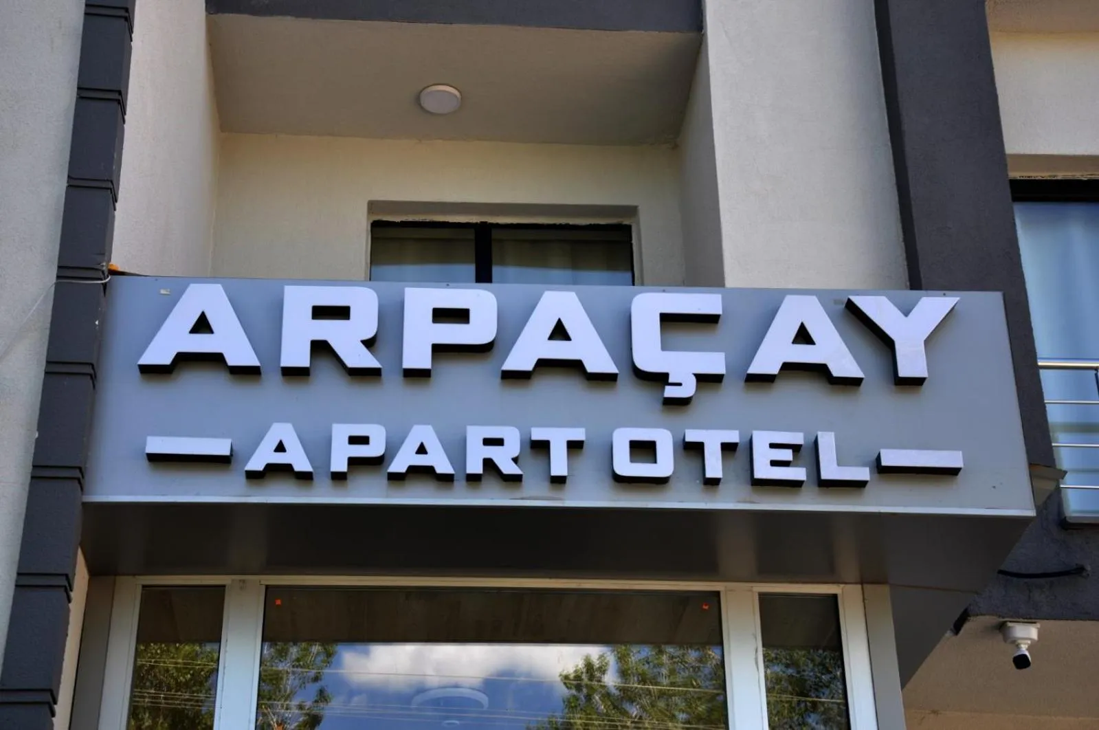 Property logo or sign in Arpaçay Apart Otel