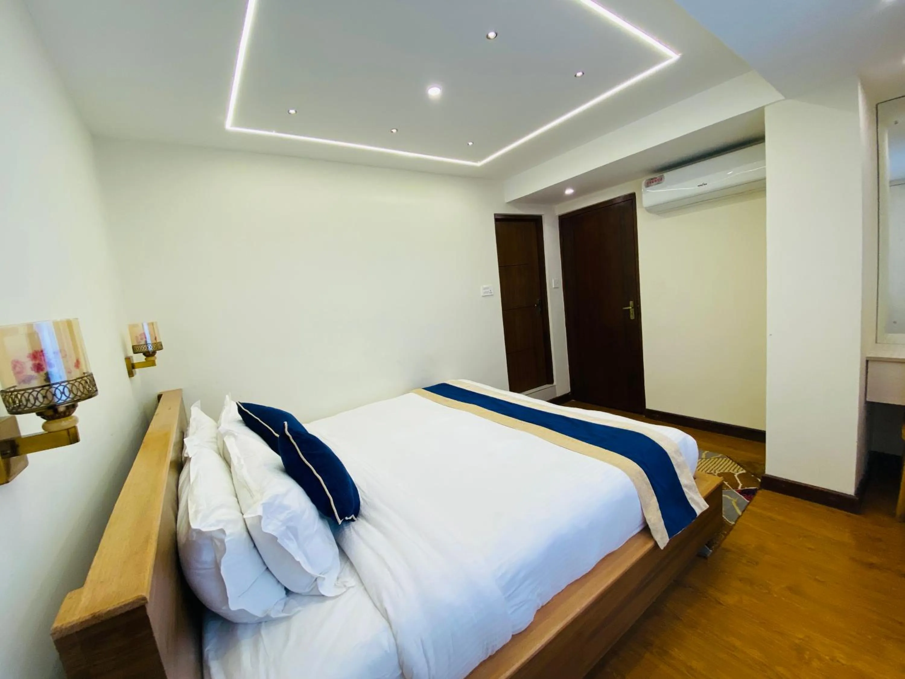 Photo of the whole room, Bed in Kathmandu Business Hotel