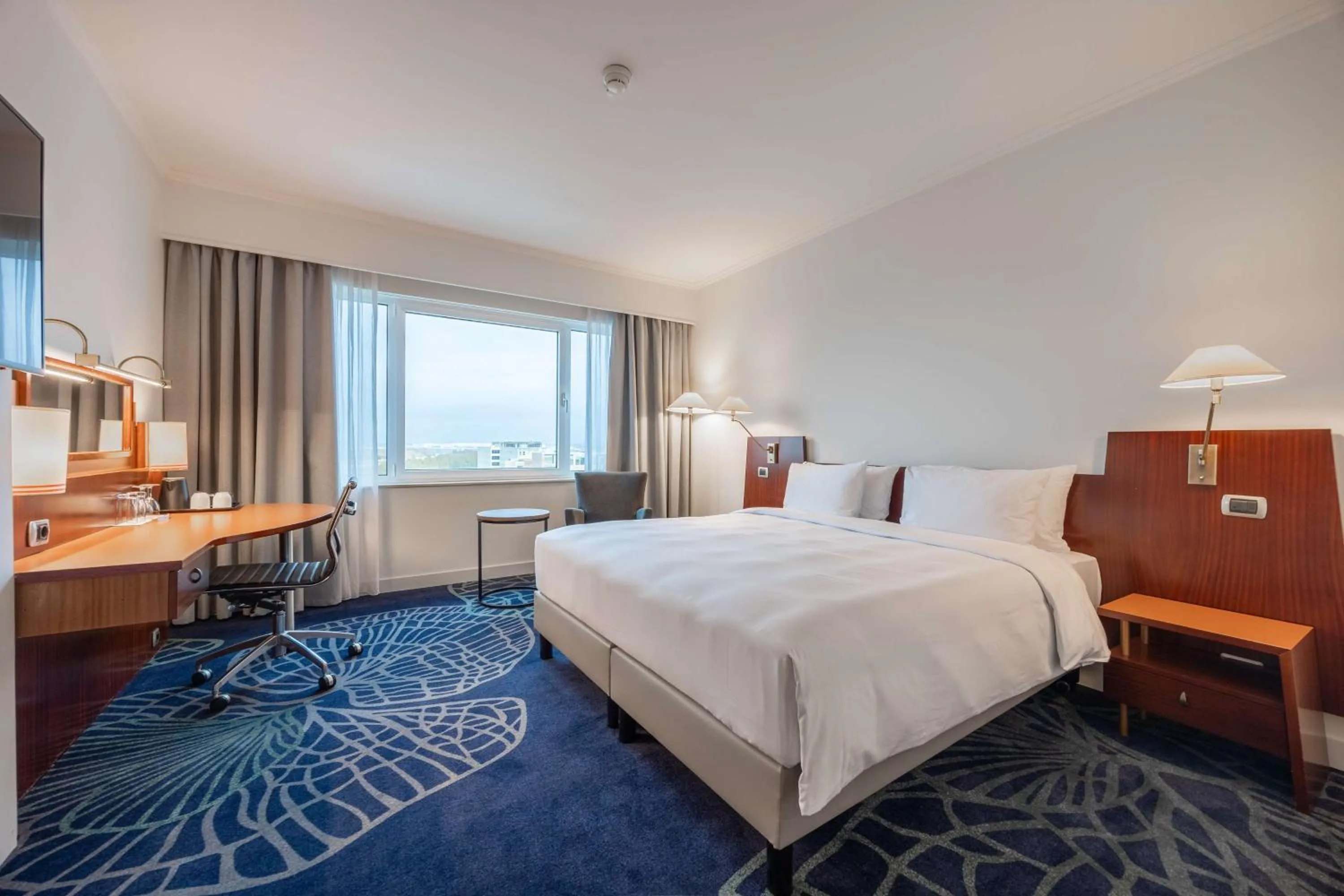 Bedroom, Bed in Radisson Blu Hotel Amsterdam Airport, Schiphol