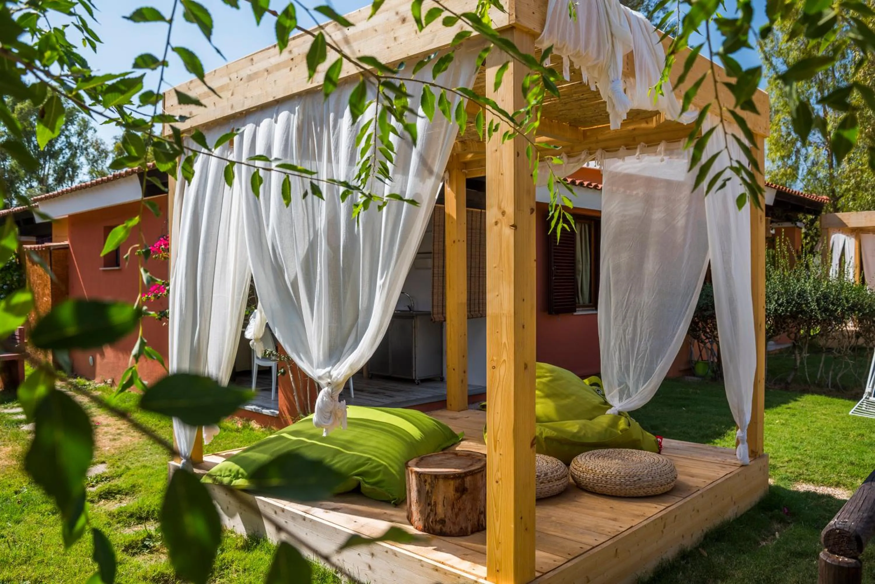 Shower in Tiliguerta Glamping&Camping Village