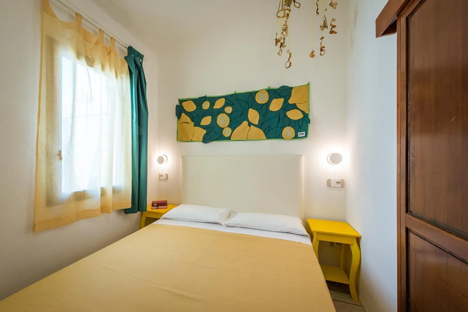 Photo of the whole room, Bed in Tiliguerta Glamping&Camping Village