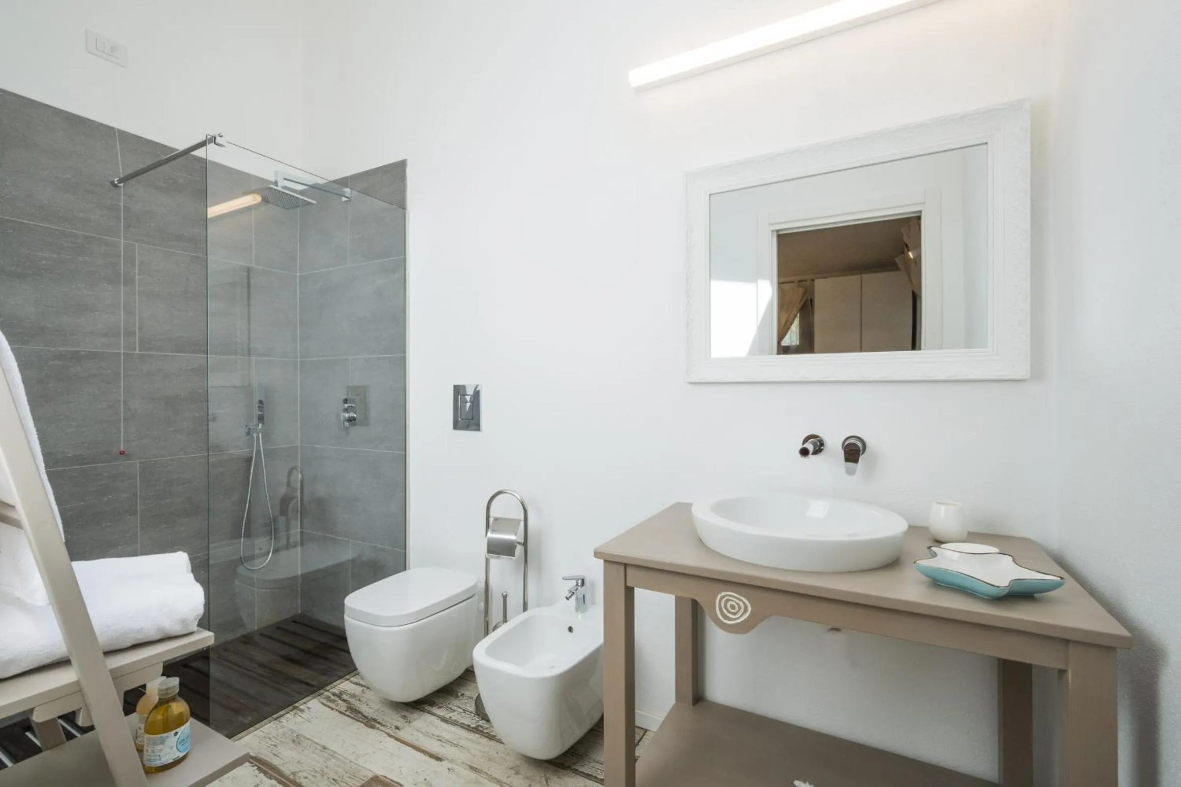 Bathroom in Tiliguerta Glamping&Camping Village