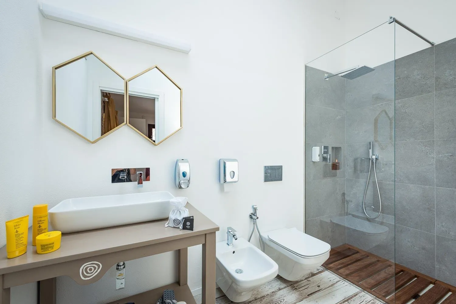 Bathroom in Tiliguerta Glamping&Camping Village