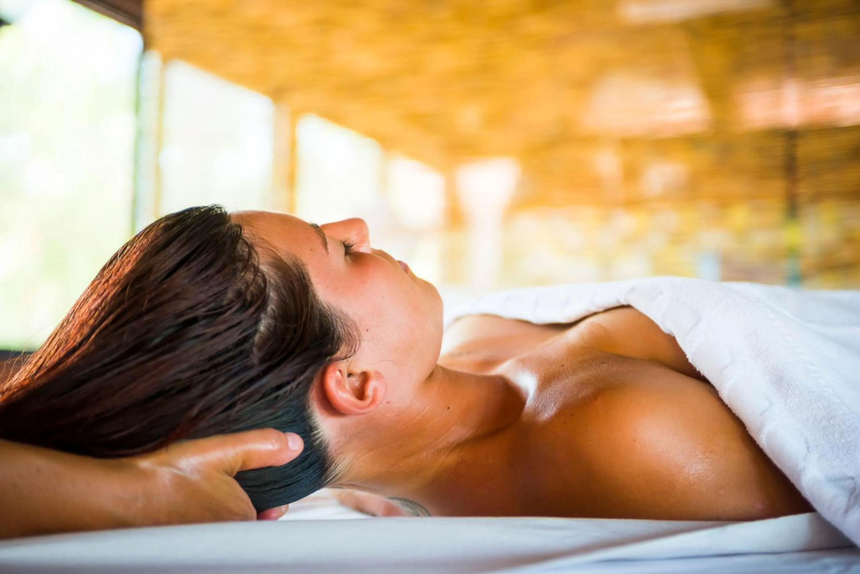 Massage in Tiliguerta Glamping&Camping Village