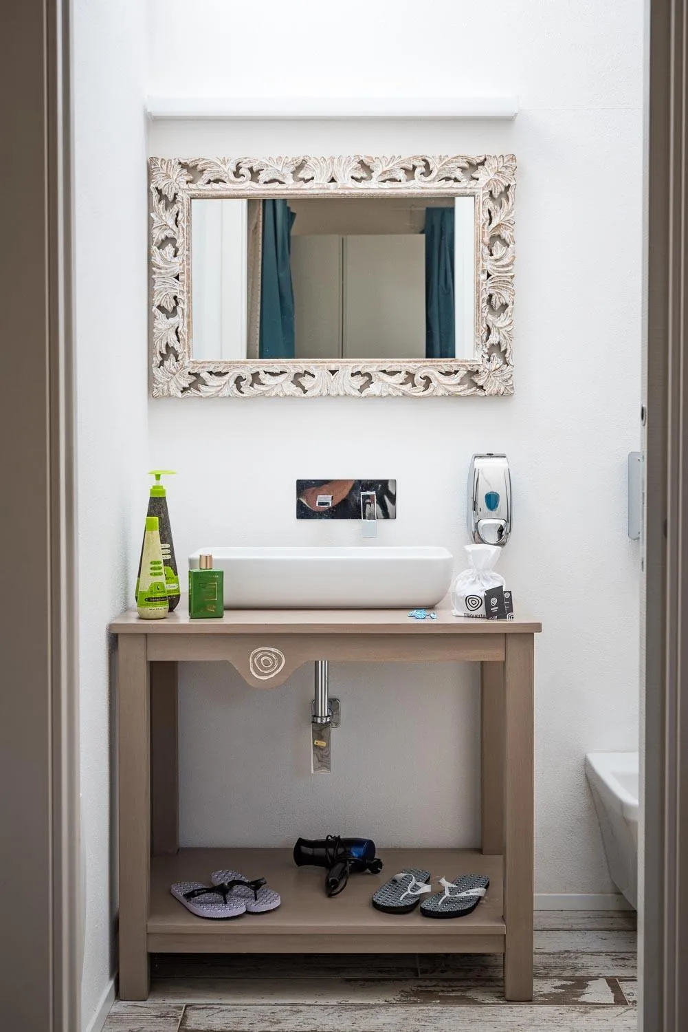 Bathroom in Tiliguerta Glamping&Camping Village