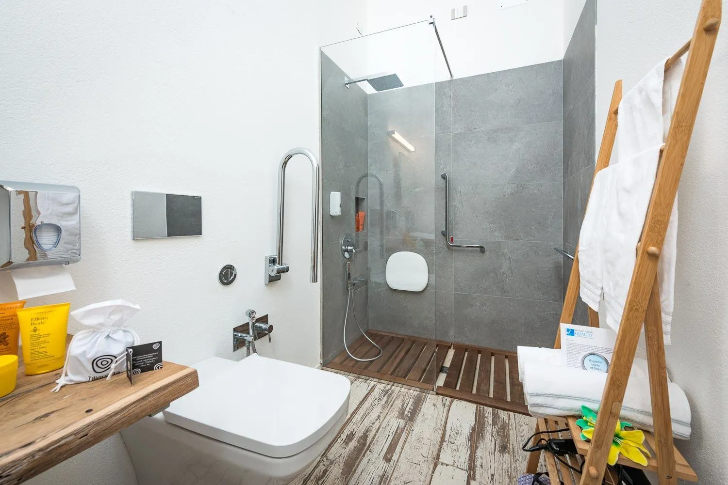 Bathroom in Tiliguerta Glamping&Camping Village