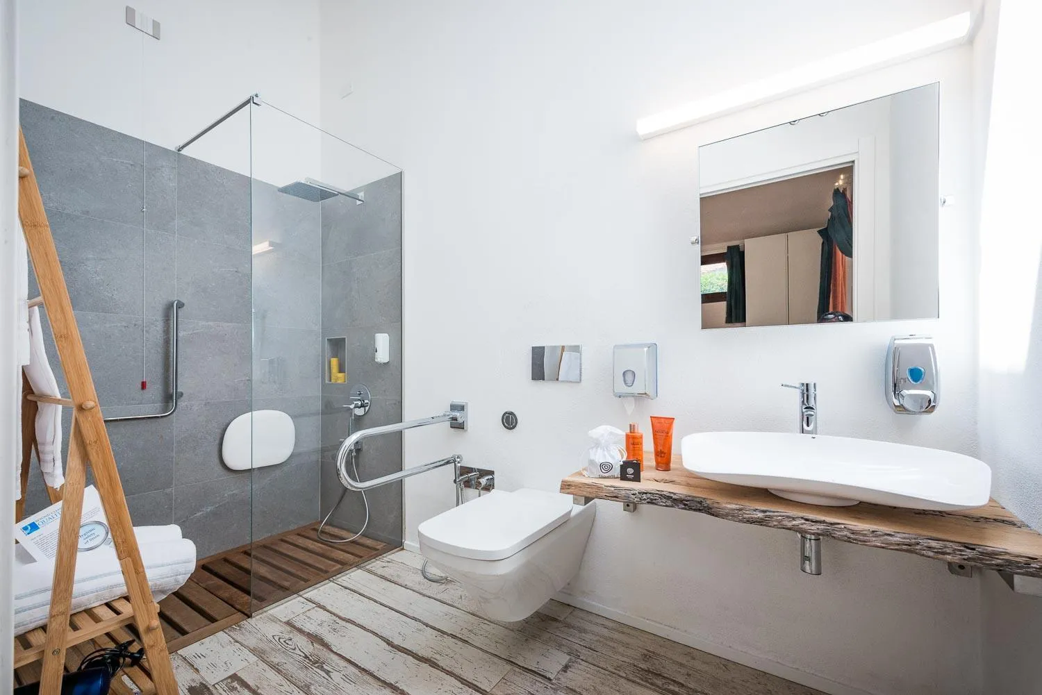 Bathroom in Tiliguerta Glamping&Camping Village