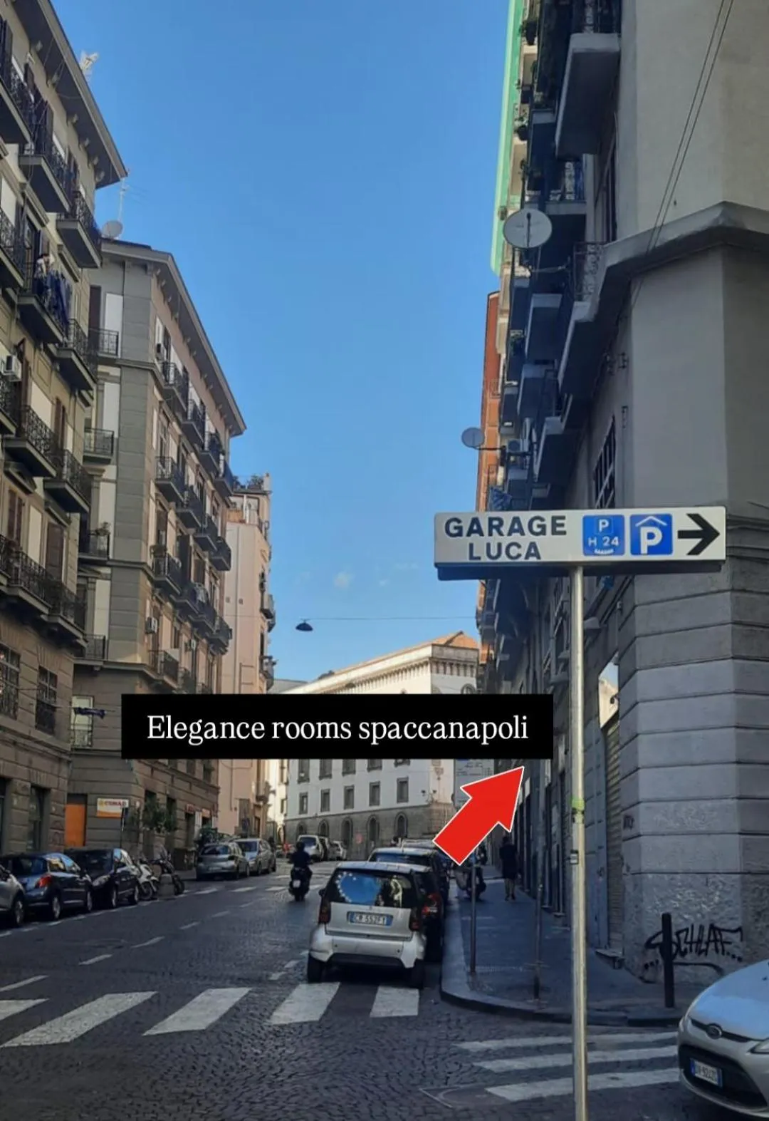 Neighbourhood in Elegance Rooms Spaccanapoli