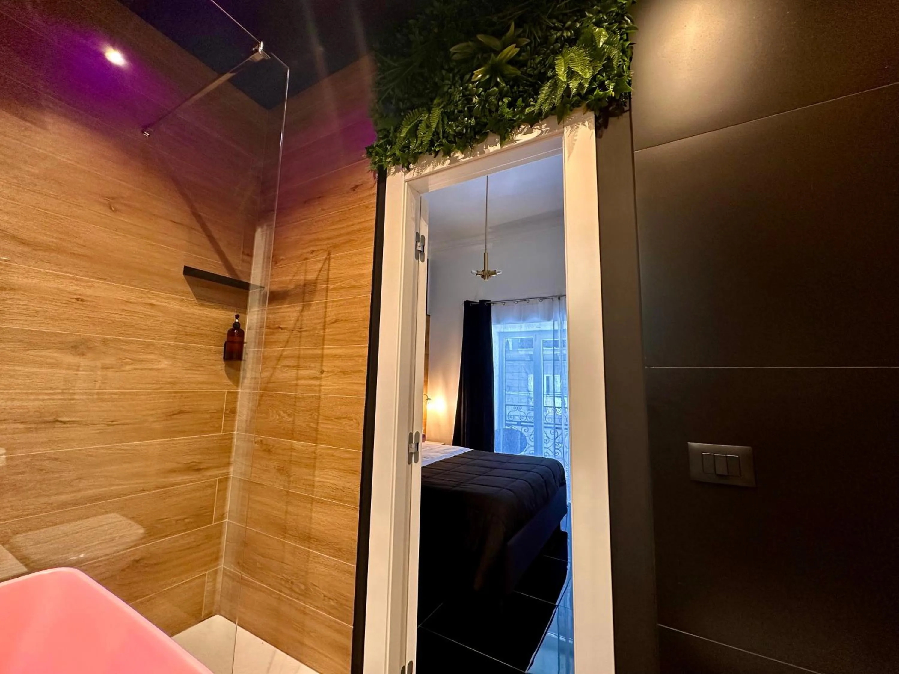 Bed in Elegance Rooms Spaccanapoli