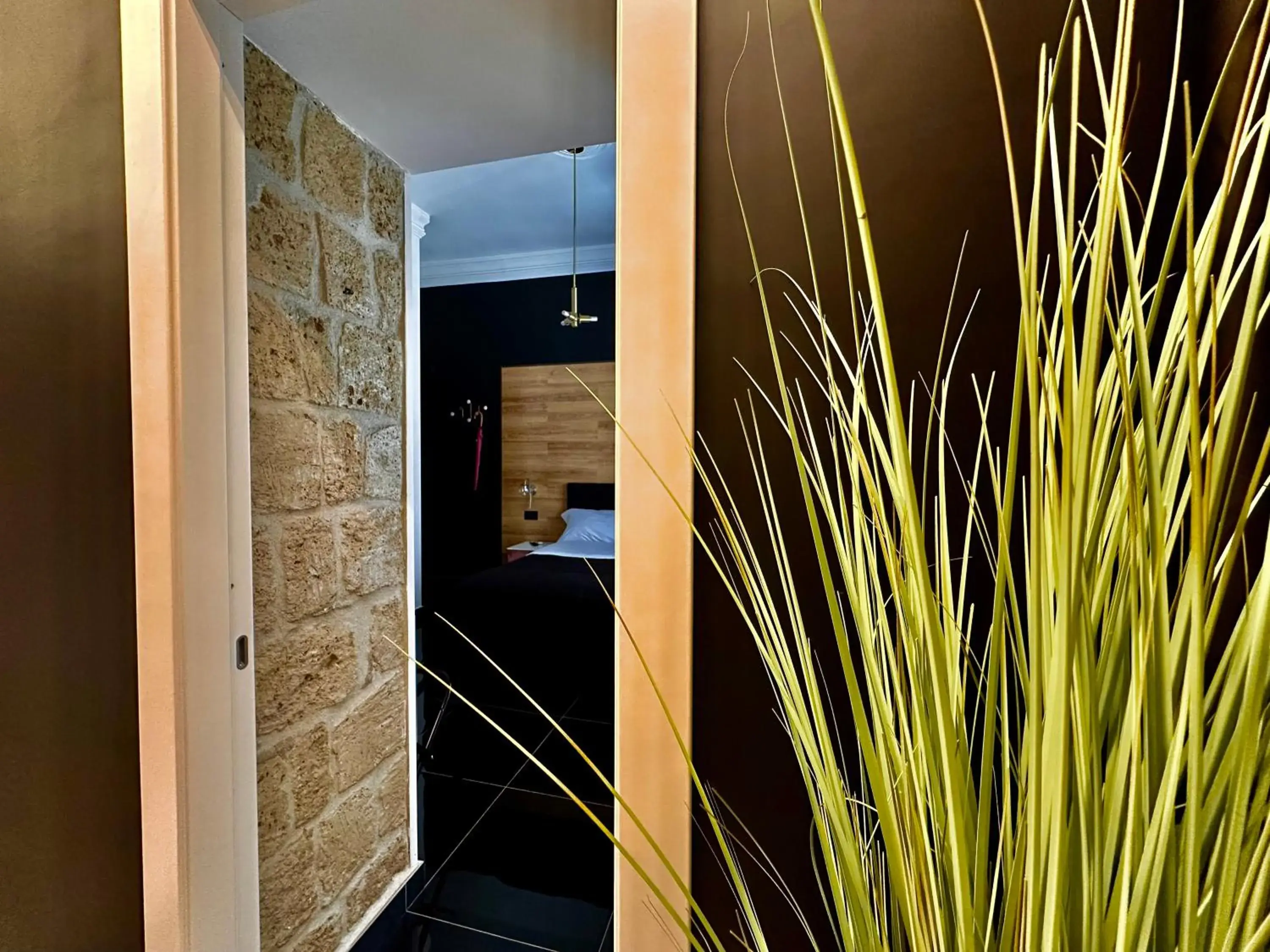 Double Room with Private Bathroom - single occupancy in Elegance Rooms Spaccanapoli Double Room with Private Bathroom - single occupancy in Elegance Rooms Spaccanapoli