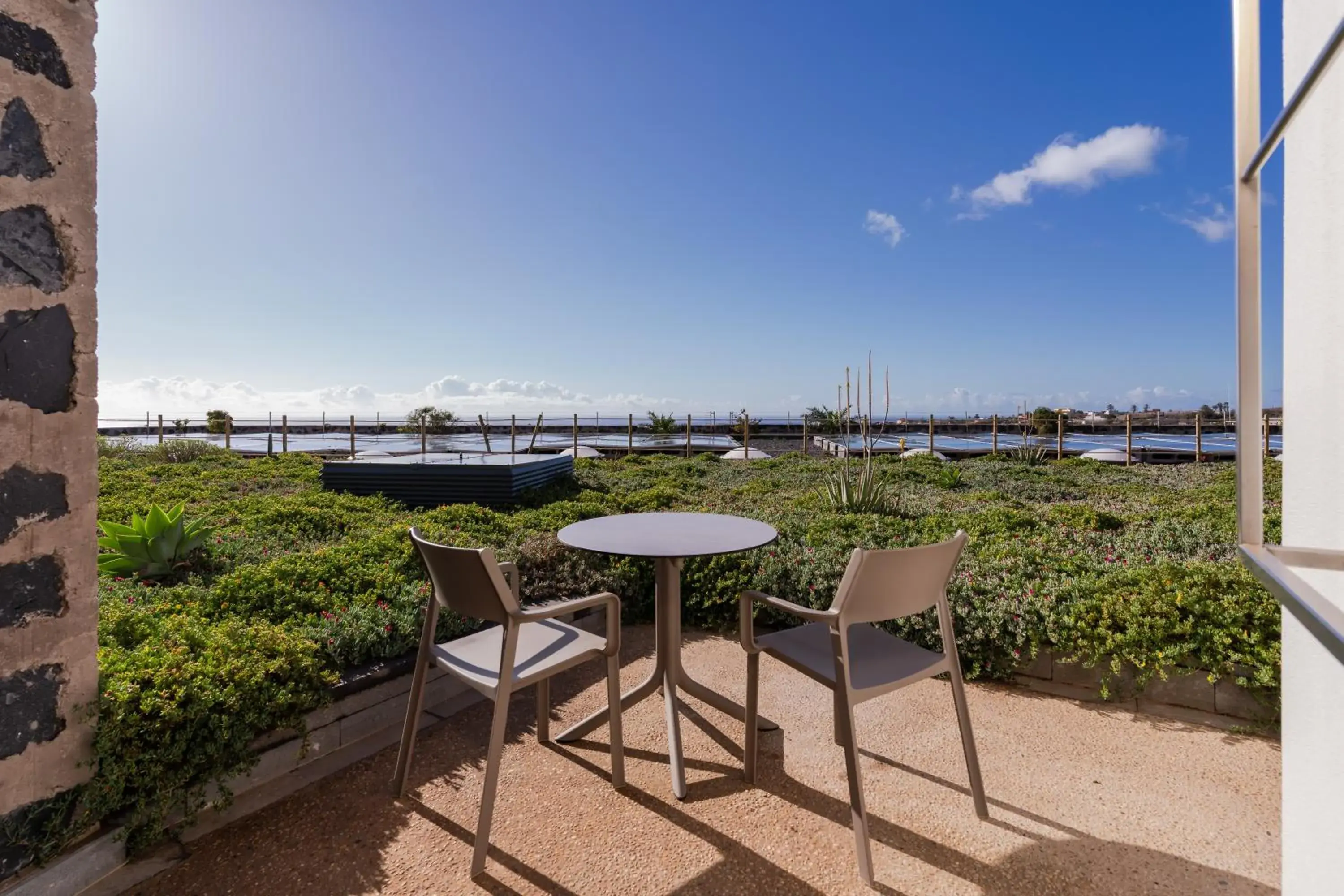 Double Room with Garden View in BANCAL HOTEL and SPA Double Room with Garden View in BANCAL HOTEL and SPA