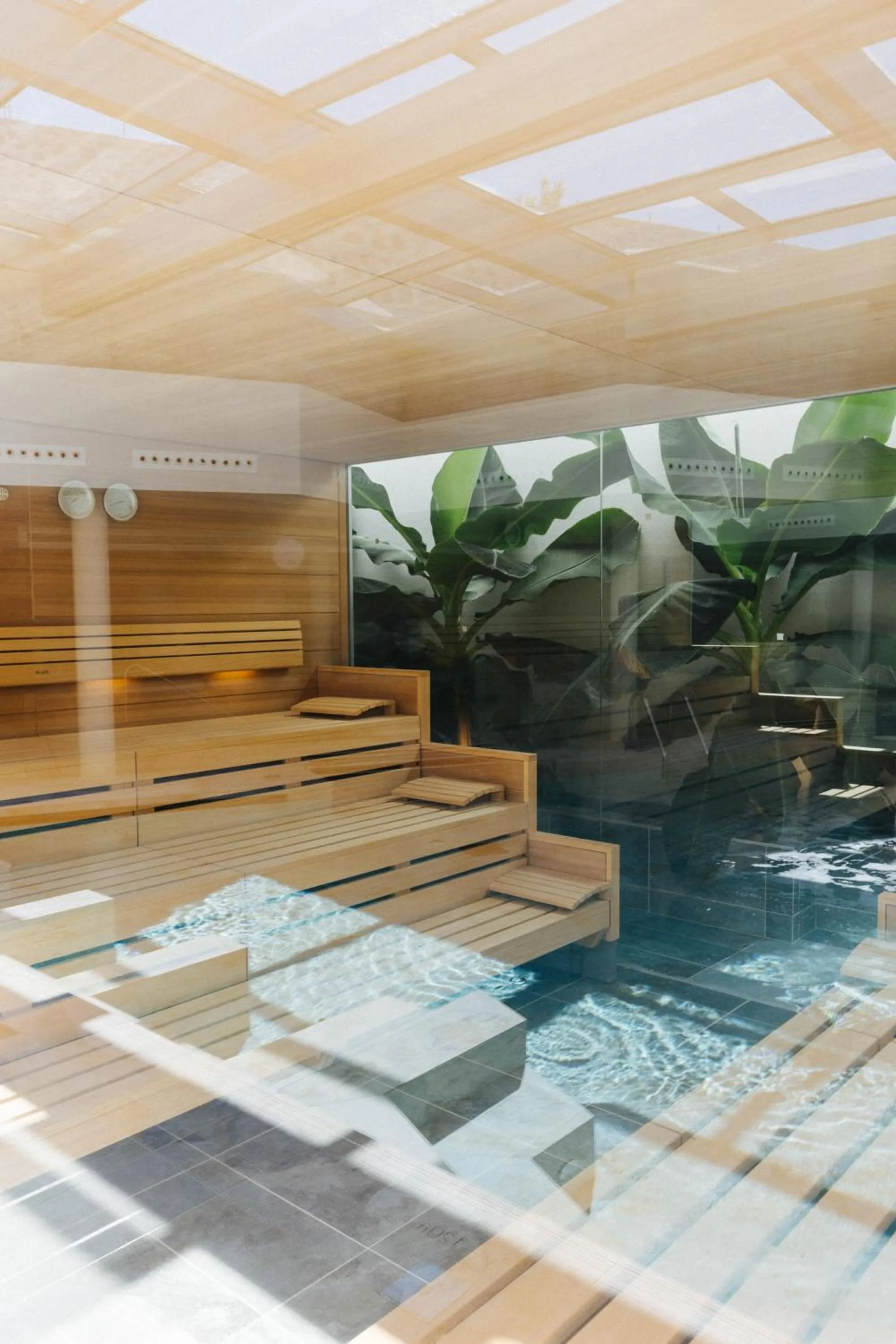Sauna in BANCAL HOTEL and SPA