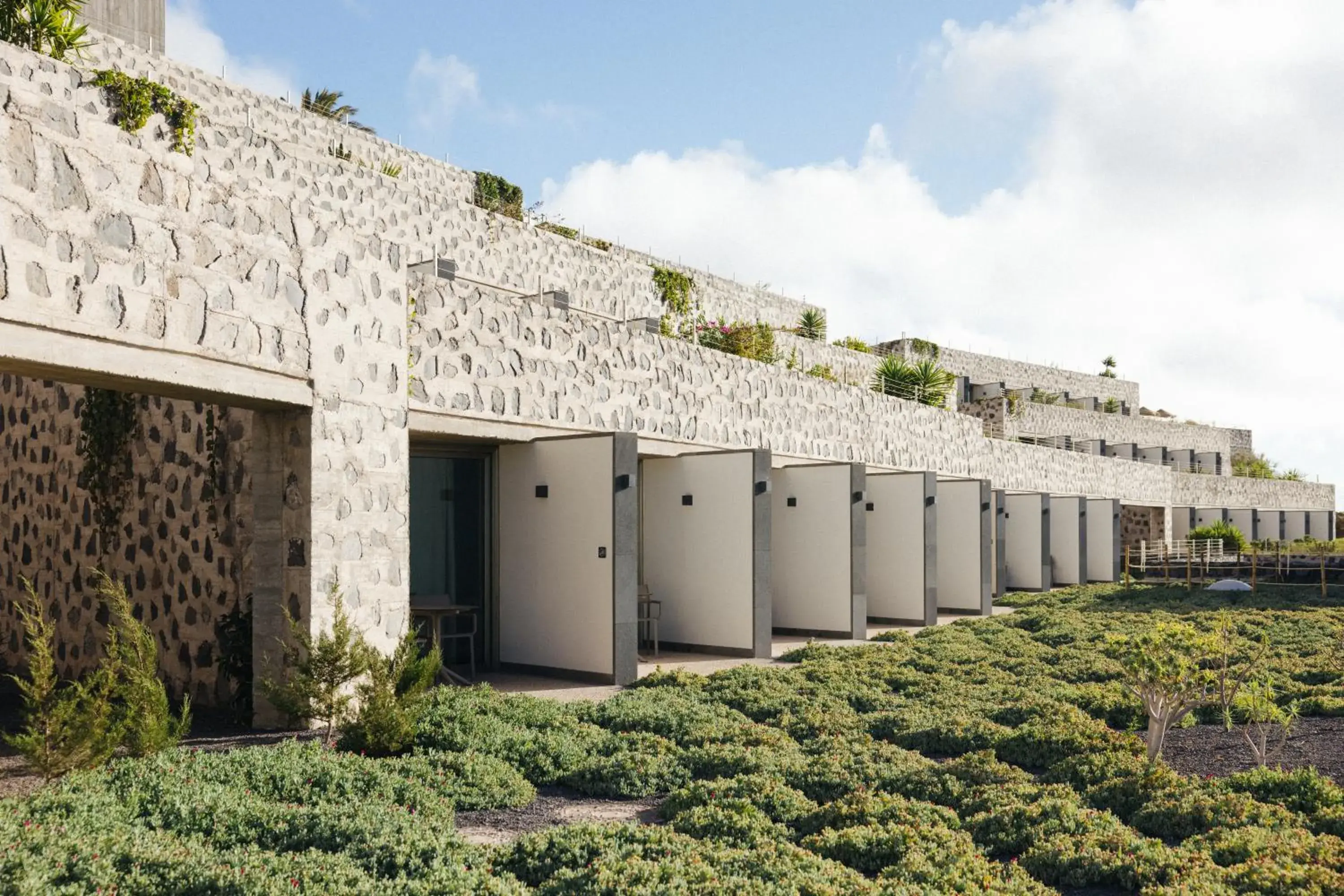 Triple Room with Garden View in BANCAL HOTEL and SPA Triple Room with Garden View in BANCAL HOTEL and SPA