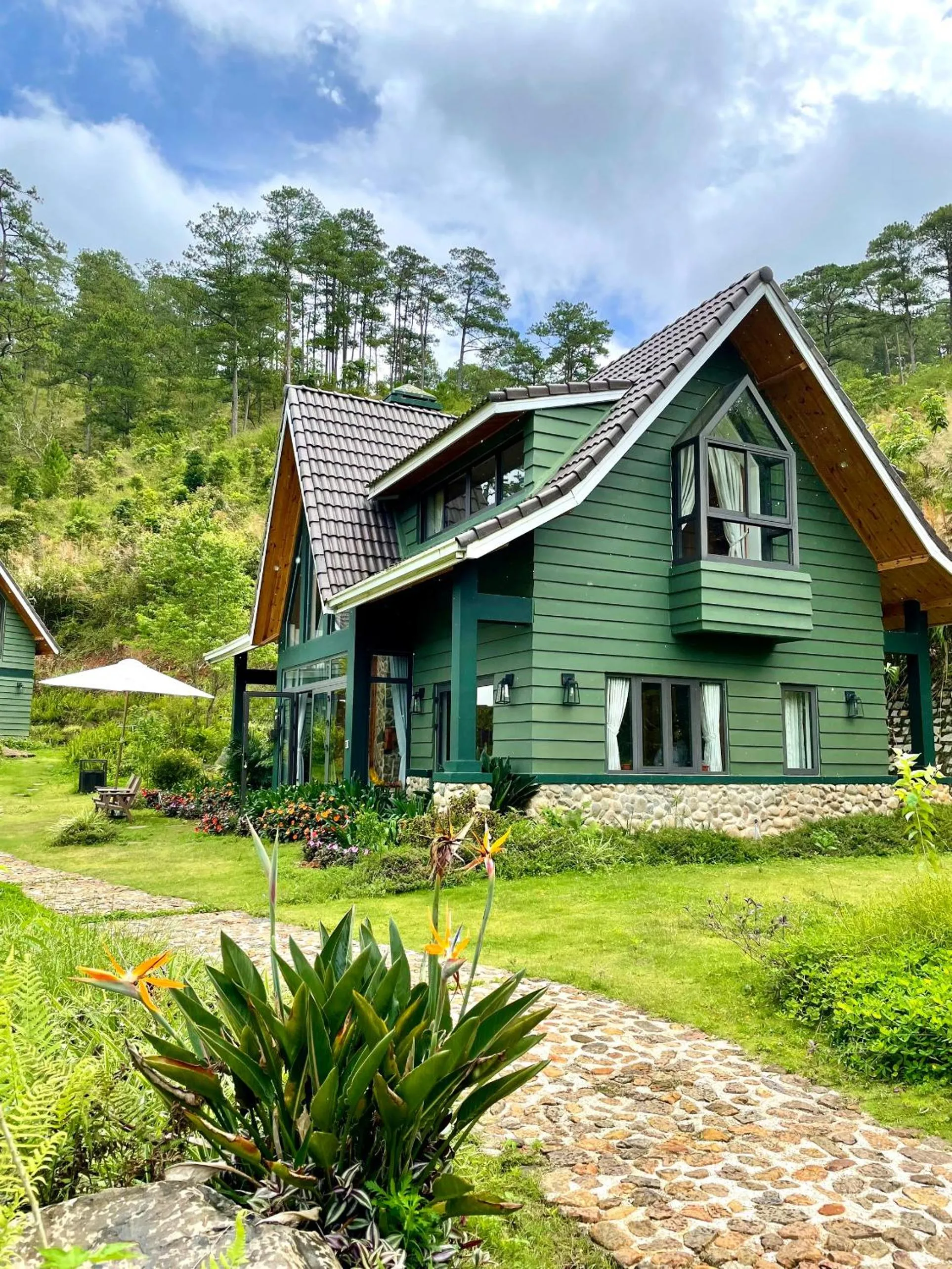 Property building in Lat Valley Retreat Village