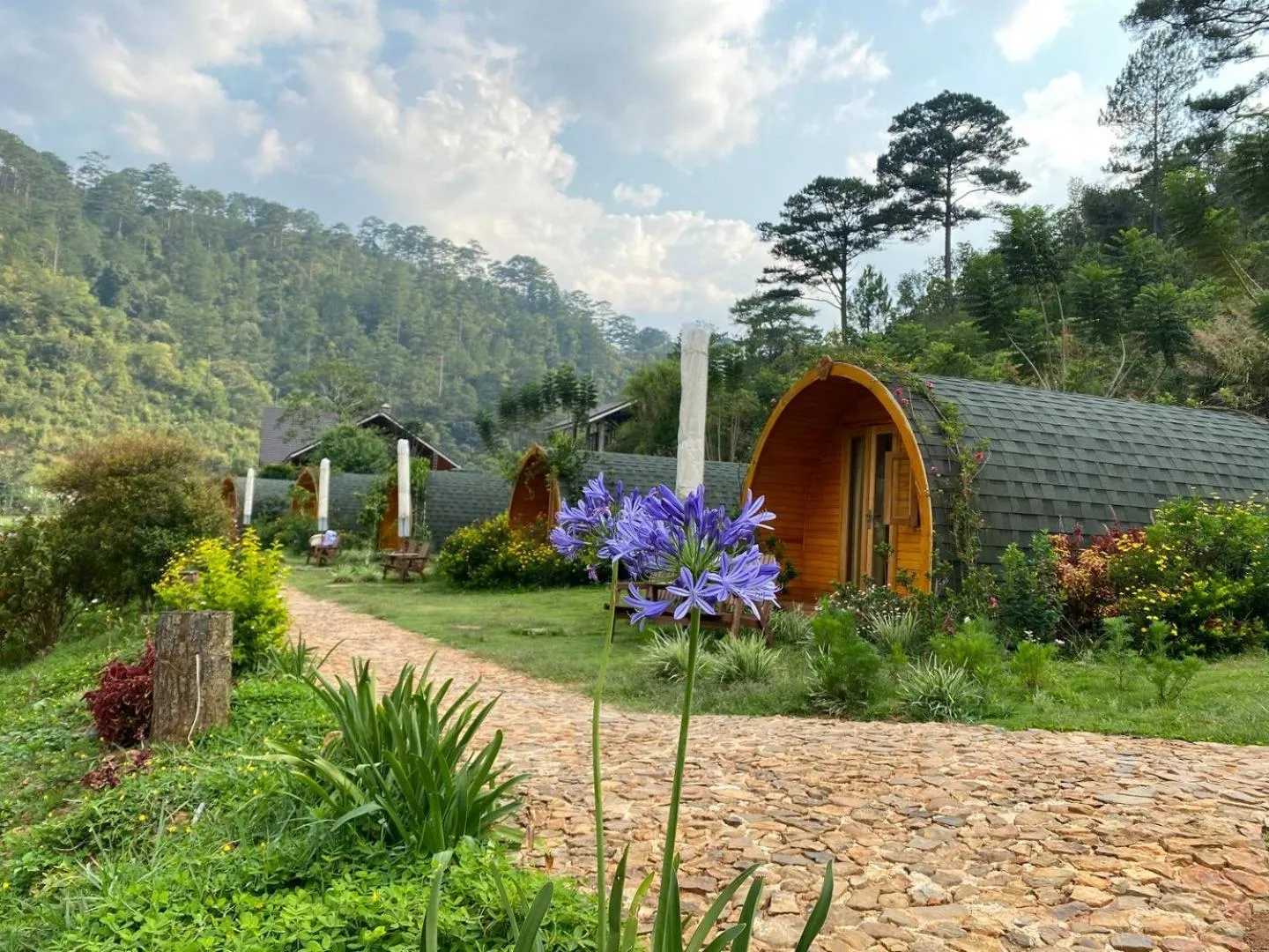 Garden view in Lat Valley Retreat Village