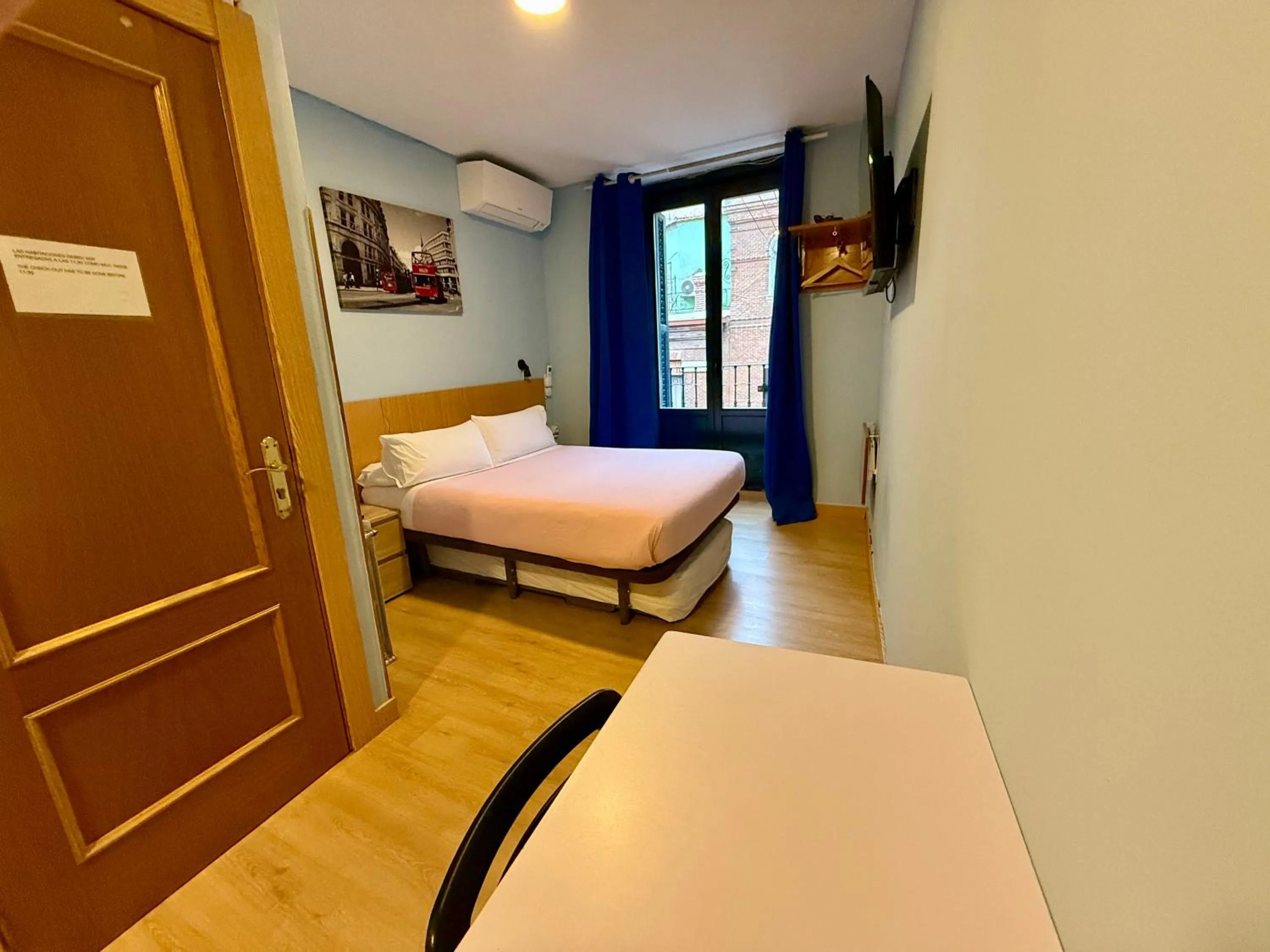 Bedroom, Bed in CH Casillas