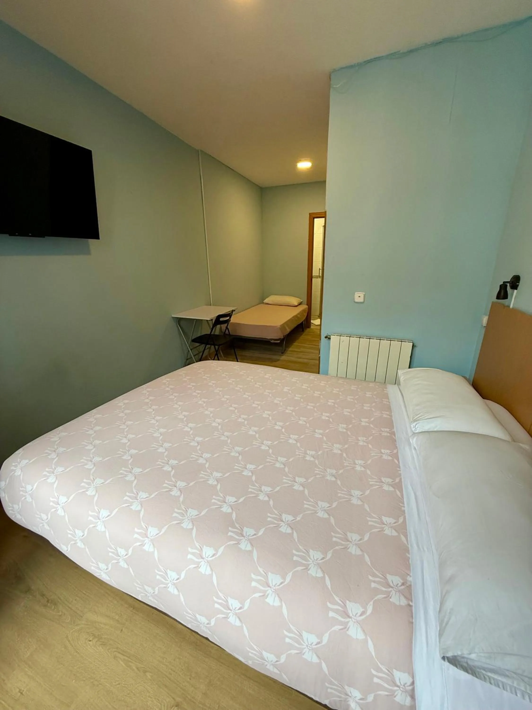 Bedroom, Bed in CH Casillas