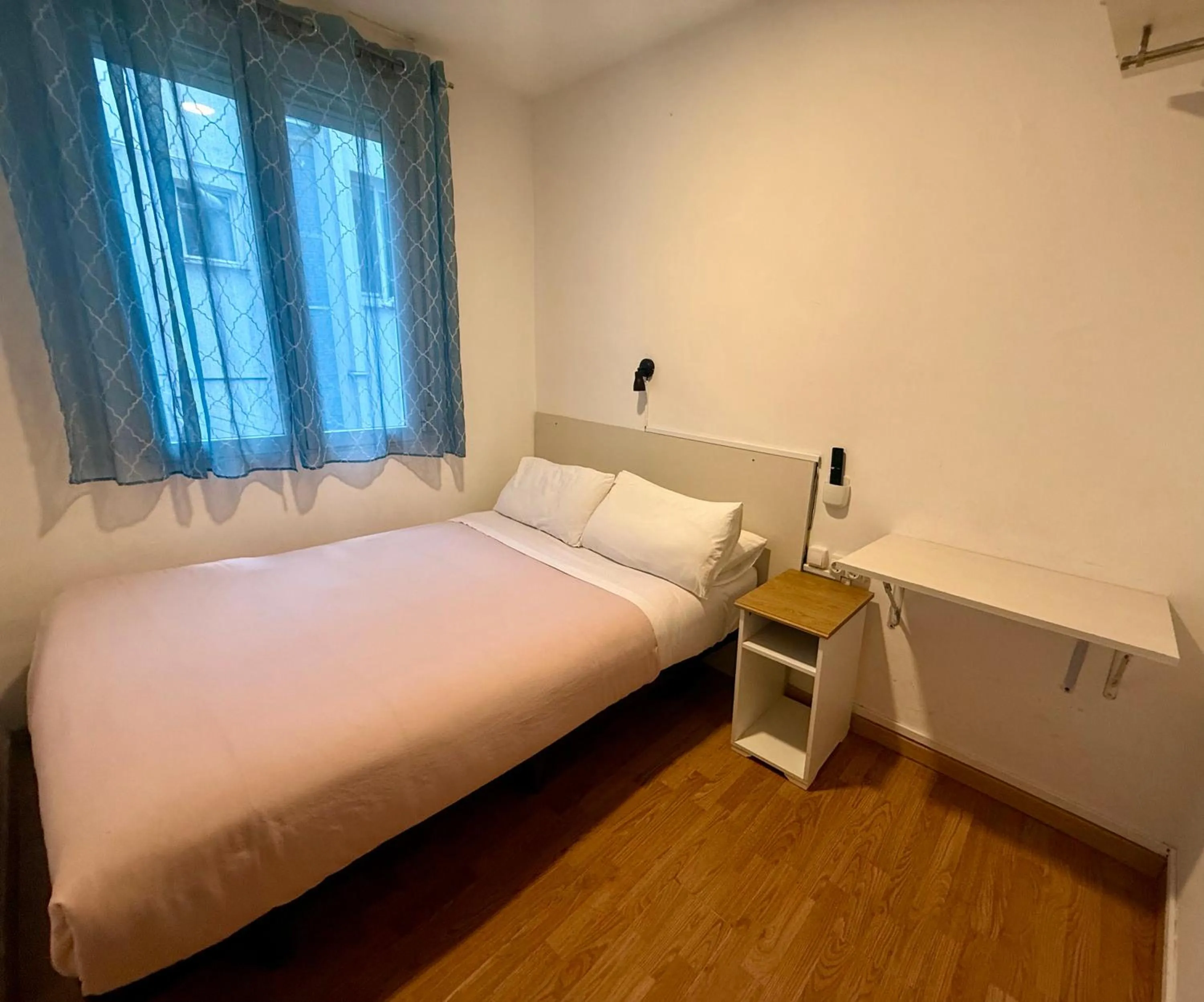 Bedroom, Bed in CH Casillas