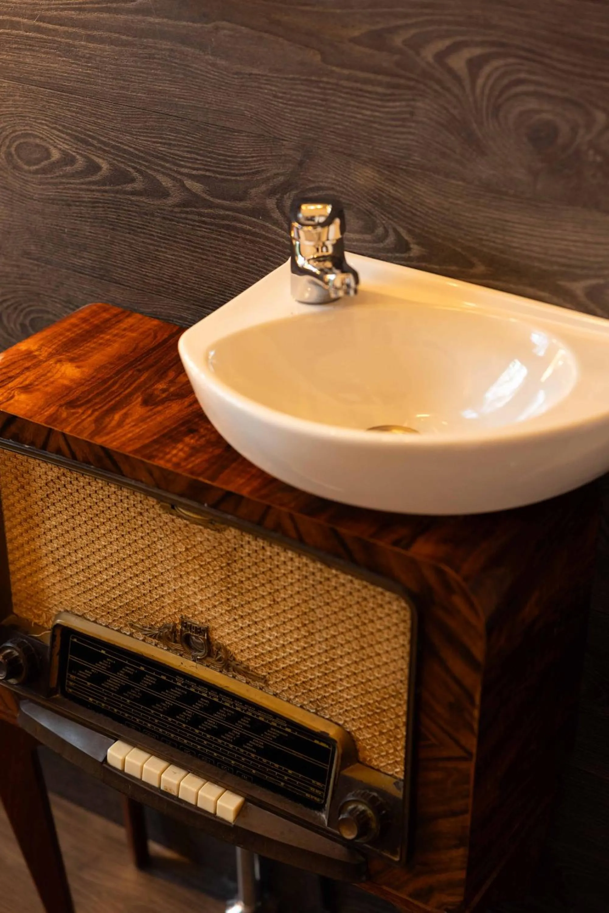 Decorative detail in Backstage Hotel Amsterdam