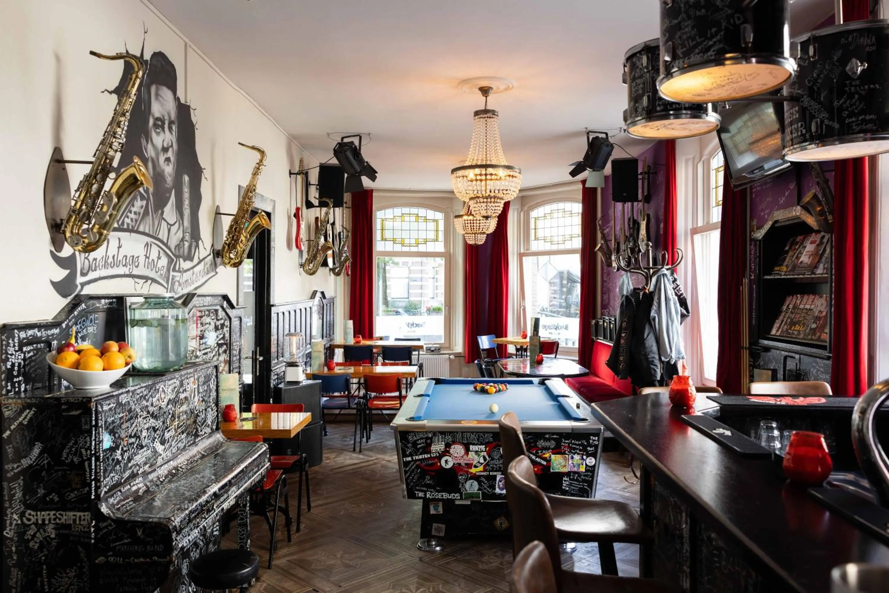 Billiard in Backstage Hotel Amsterdam