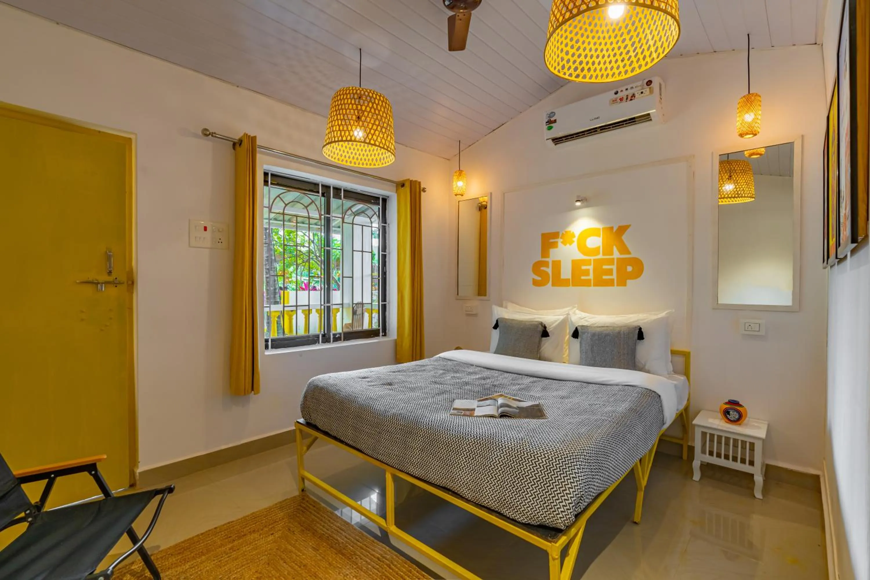 Photo of the whole room, Bed in Whoopers Party Hostel, Palolem