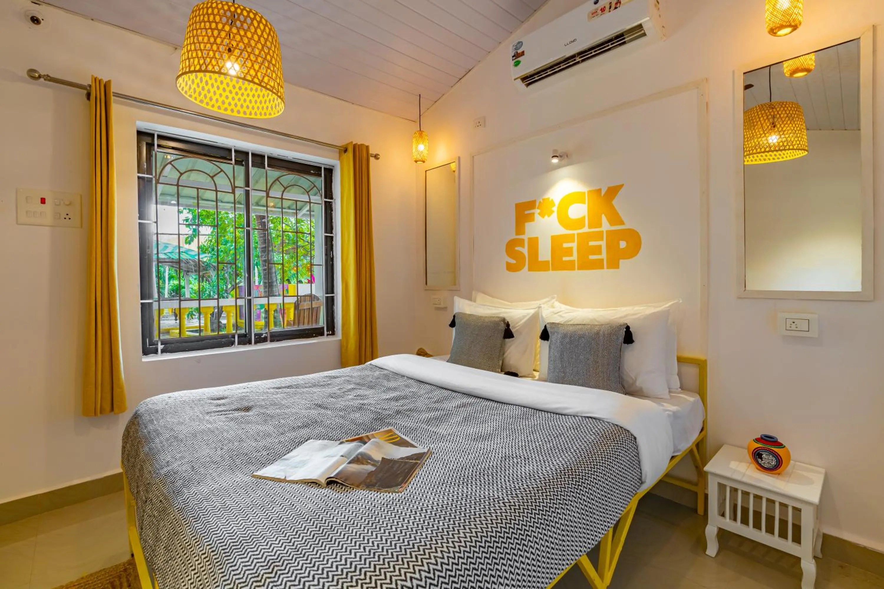 Bed in Whoopers Party Hostel, Palolem