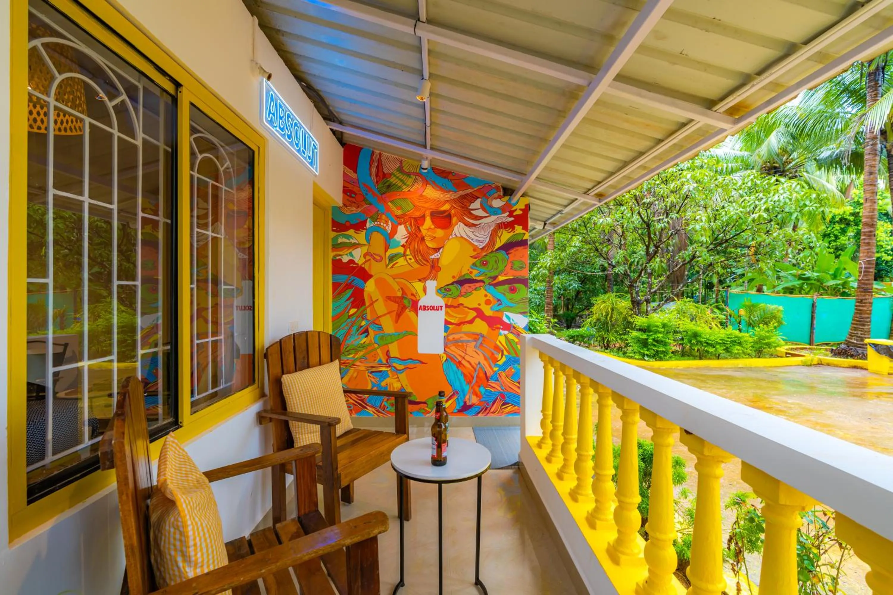 Balcony/Terrace in Whoopers Party Hostel, Palolem