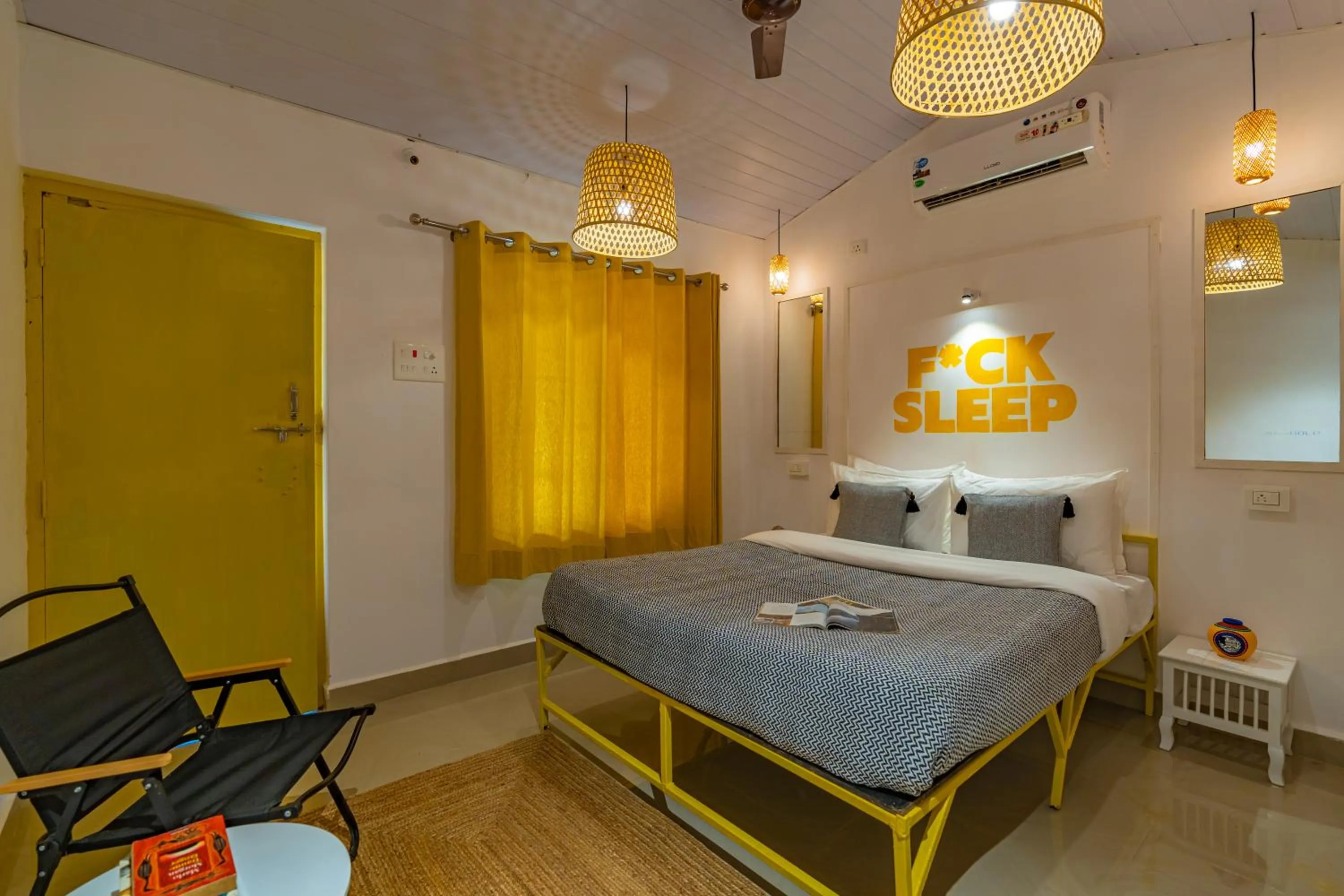 Photo of the whole room, Bed in Whoopers Party Hostel, Palolem