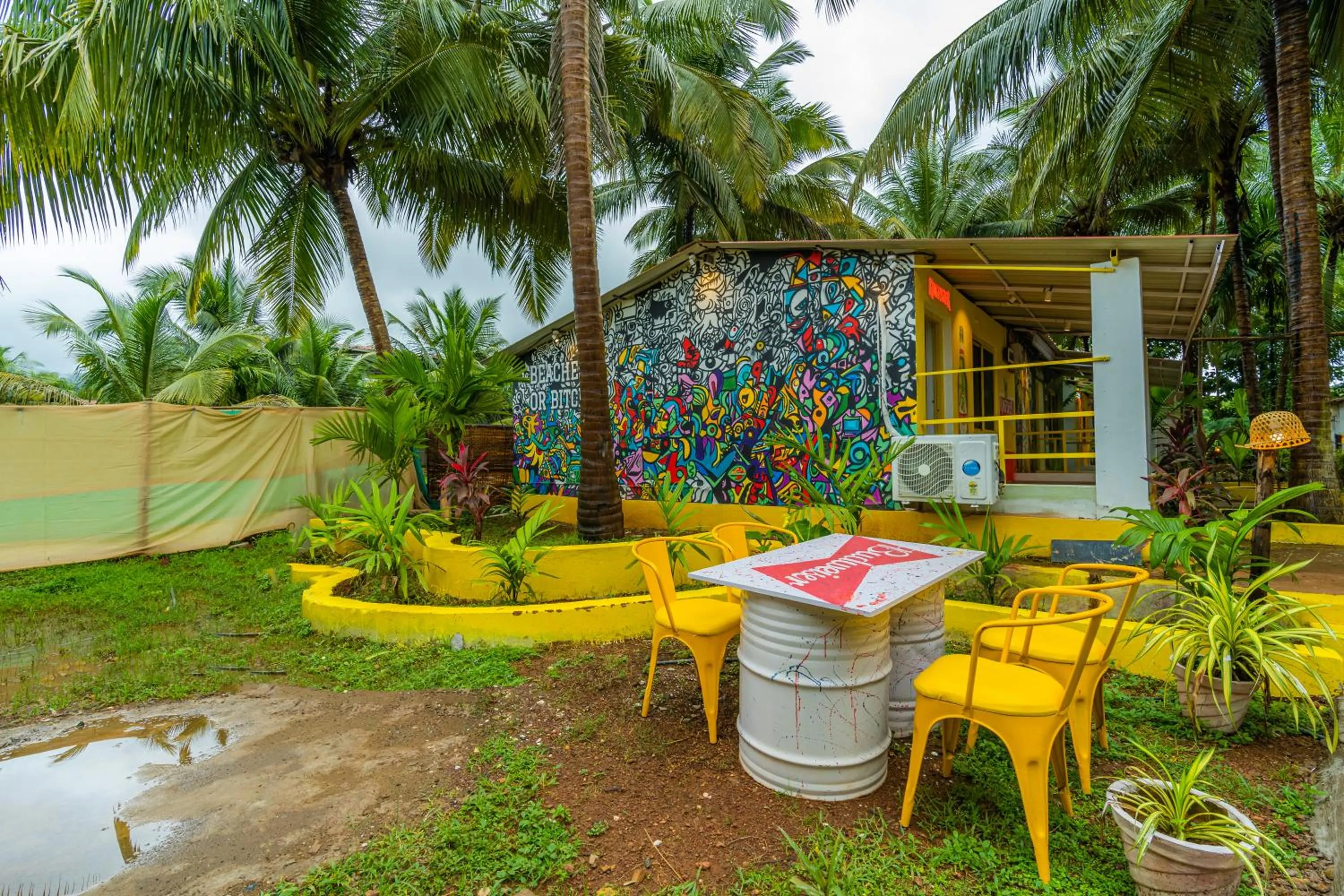 Whoopers Party Hostel, Palolem