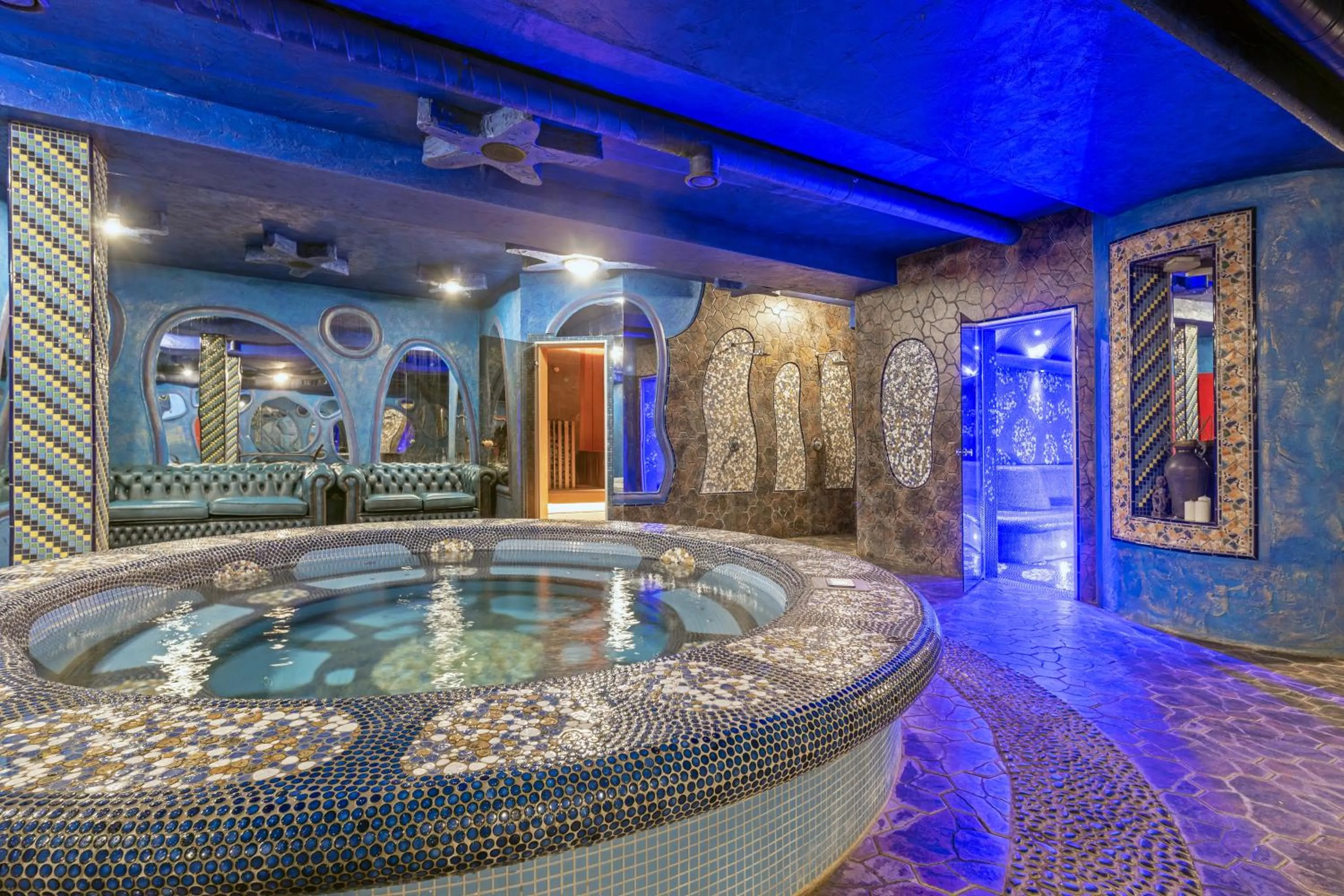 Hot Tub in Nemuno Slėnis