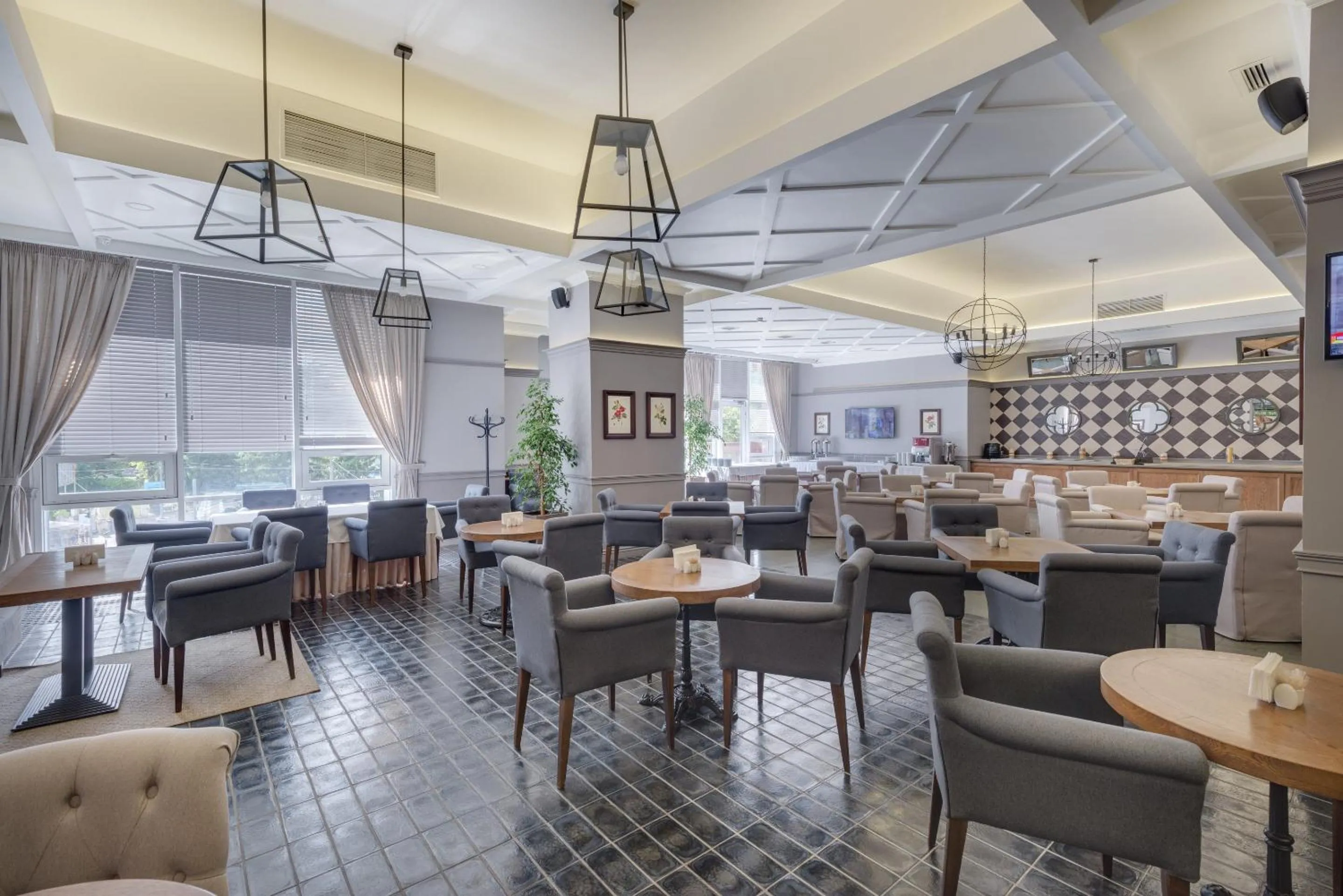 Restaurant/places to eat in Gagarinn