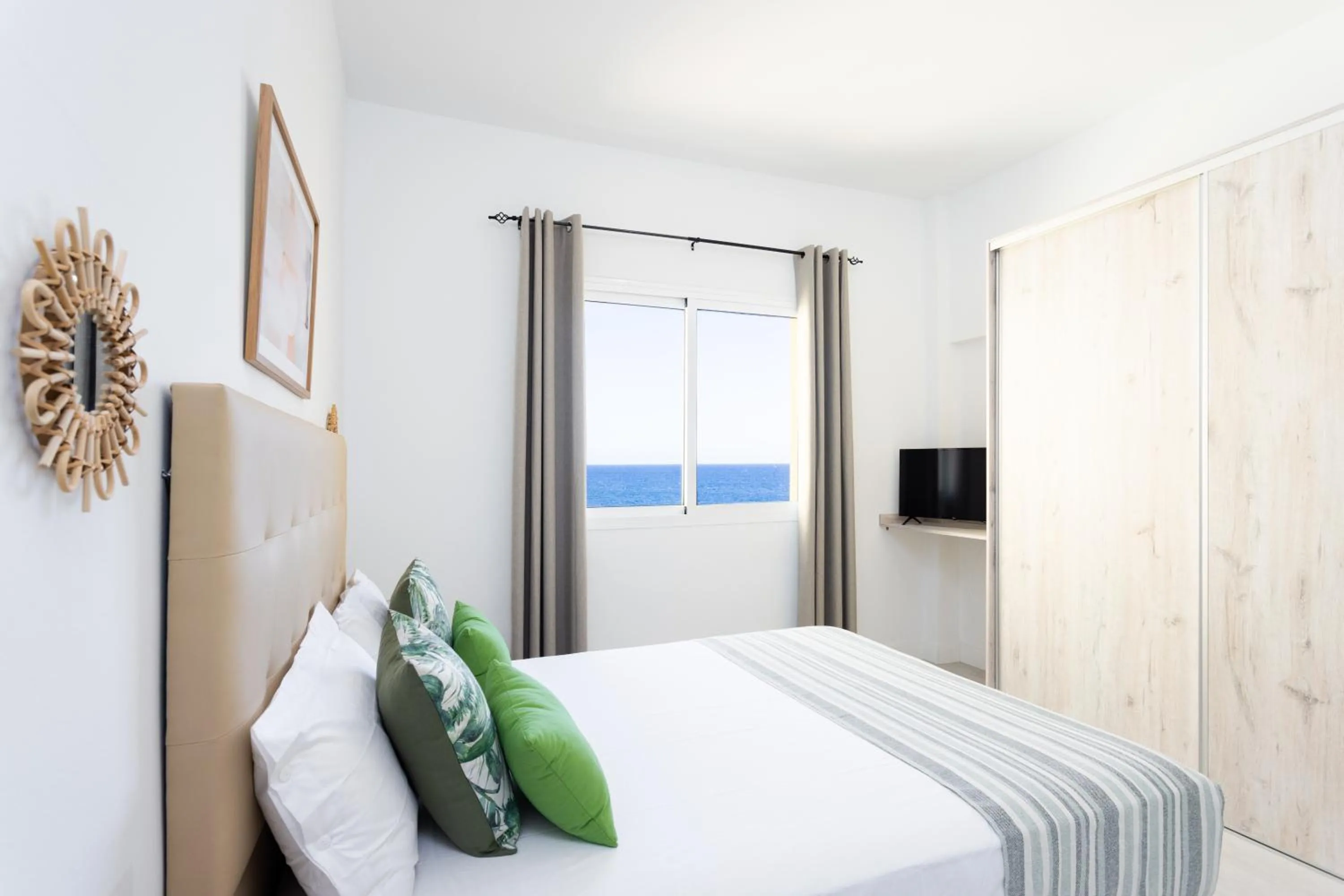 Bed in Apartamento Natural Ocean Pool