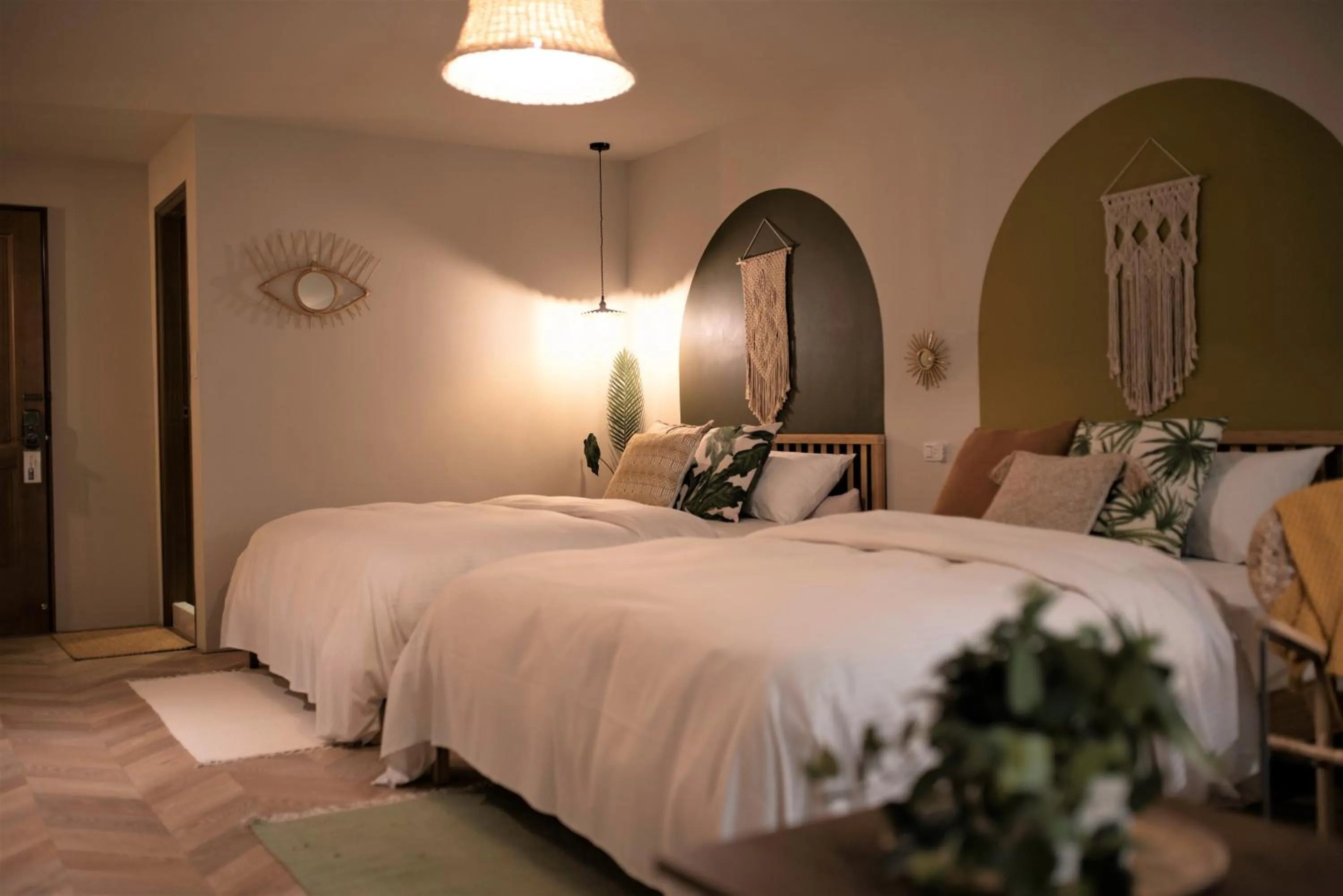 好趣旅店 How Chill Inn #風格設計民宿 #停車折抵 #可包棟