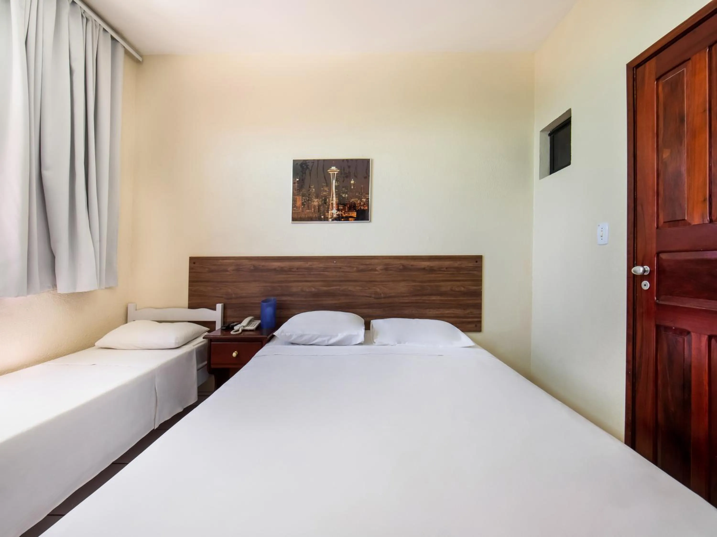 Photo of the whole room in Netuno Beach Hotel