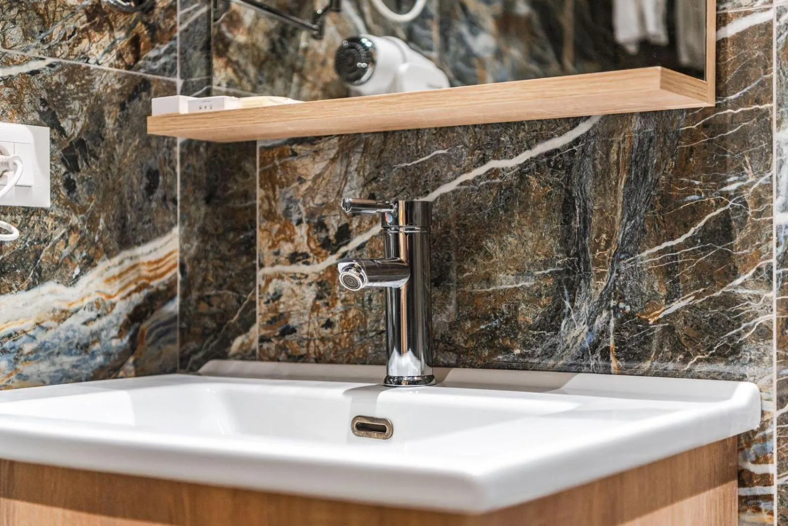 SOL INVICTUS Boutique Hotel Durres Albania