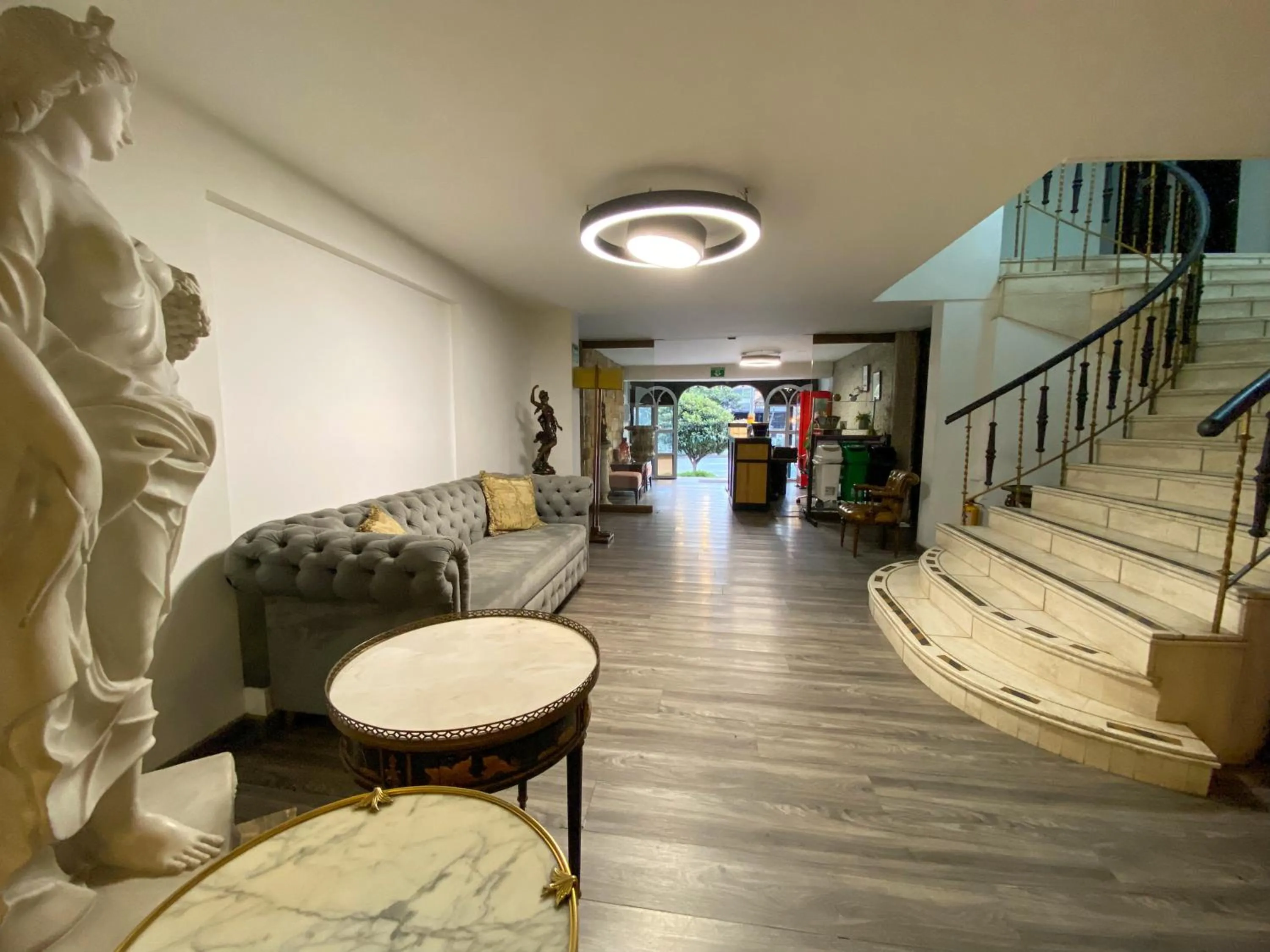 Seating area in Orbe Hotel Medellín