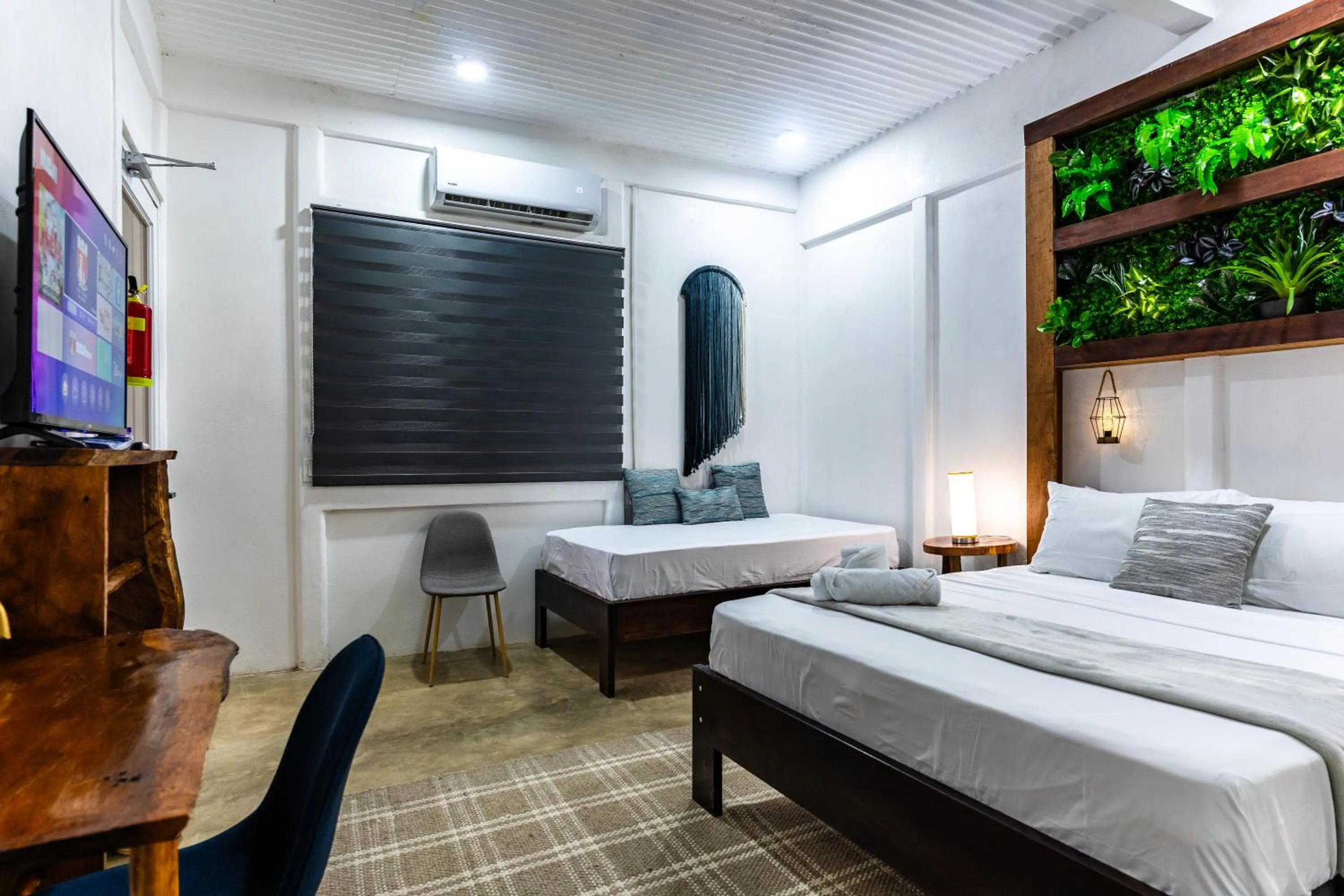 Bed in El Deseo Serendipity Tortuguero