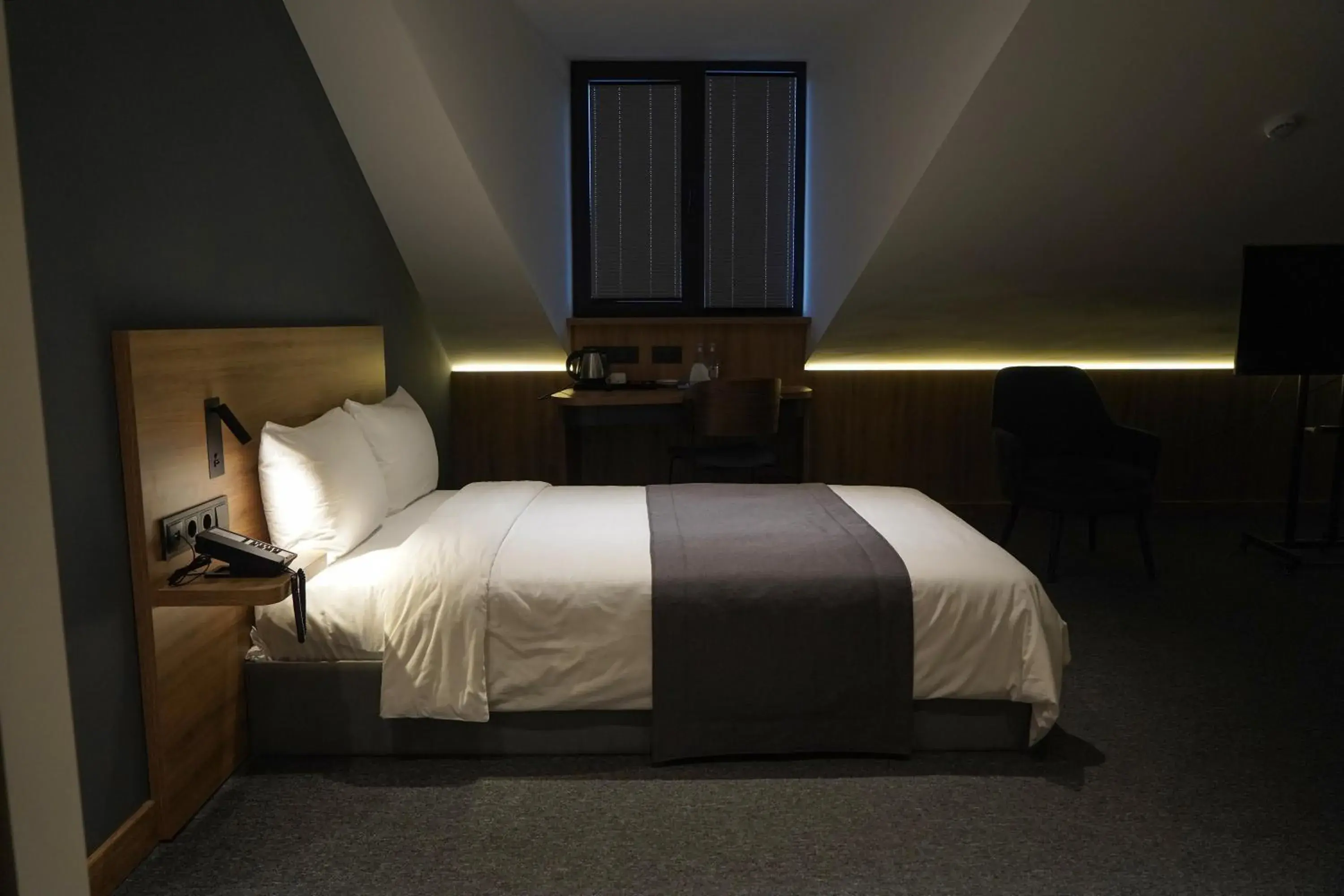 Deluxe Single Room - single occupancy in Shiraz Plaza Hotel & Spa Deluxe Single Room - single occupancy in Shiraz Plaza Hotel & Spa