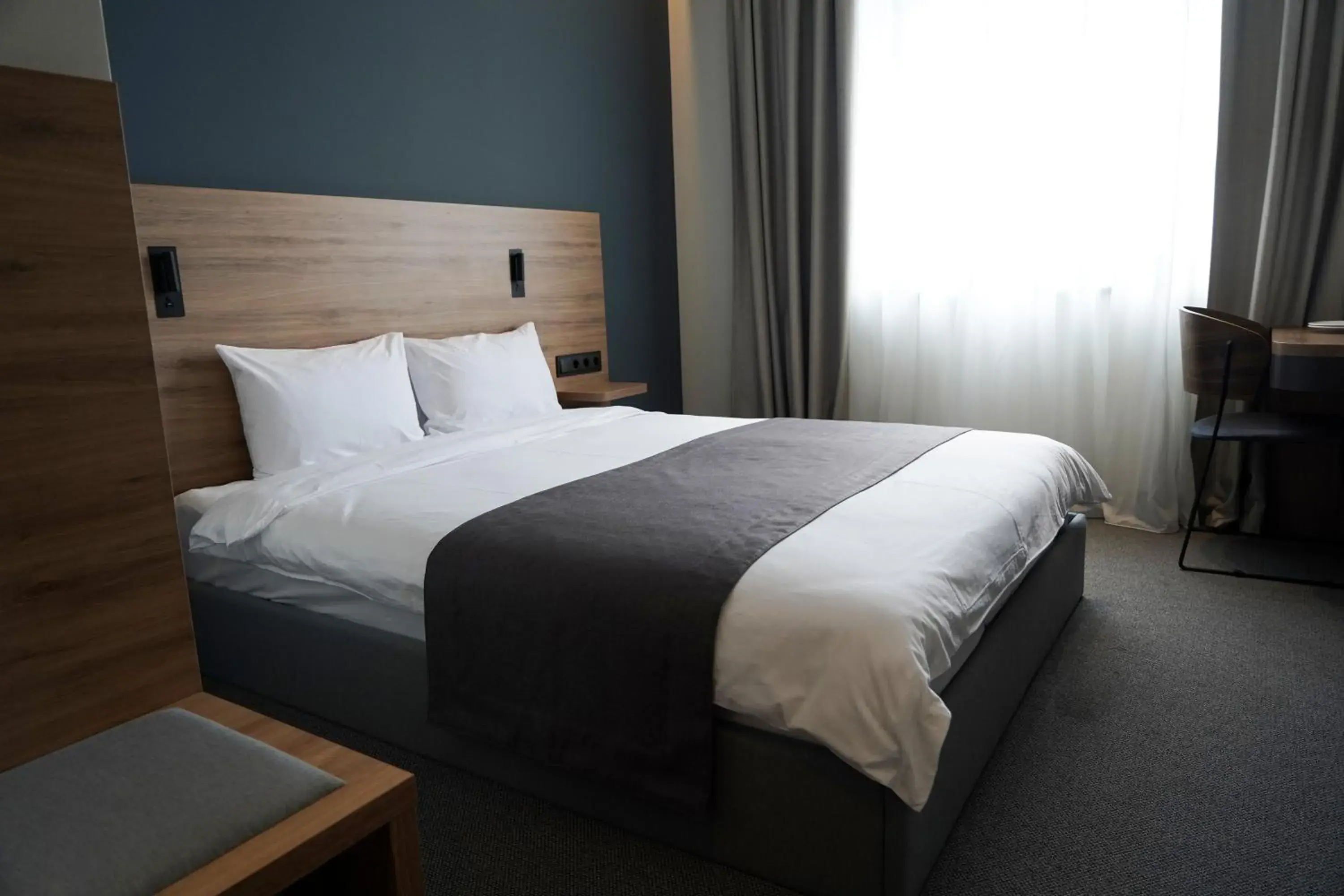 Superior King Room in Shiraz Plaza Hotel & Spa Superior King Room in Shiraz Plaza Hotel & Spa