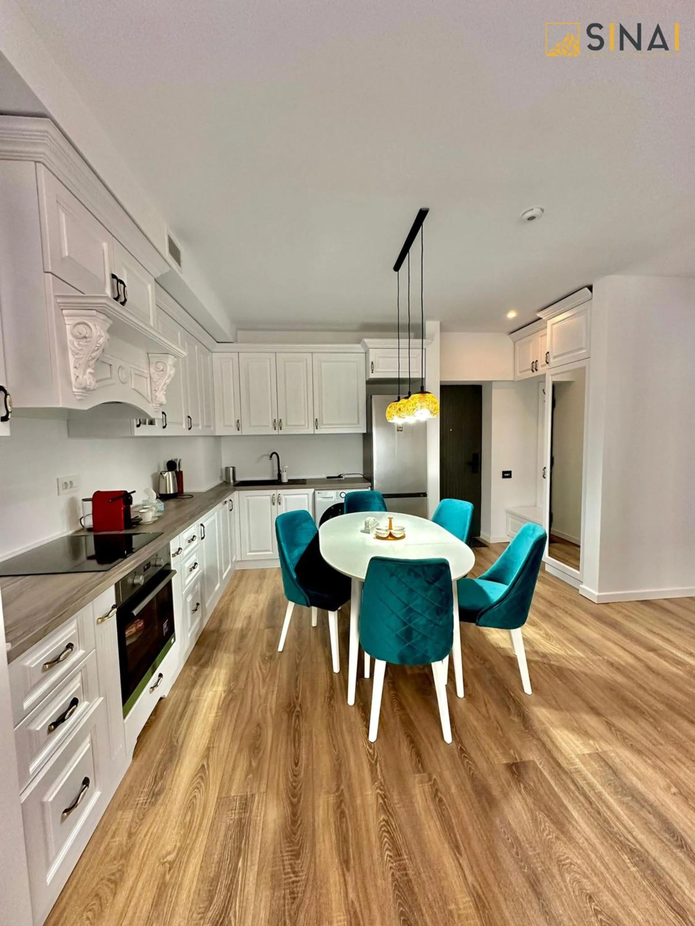 Kitchen or kitchenette in SINAI APH Apartments