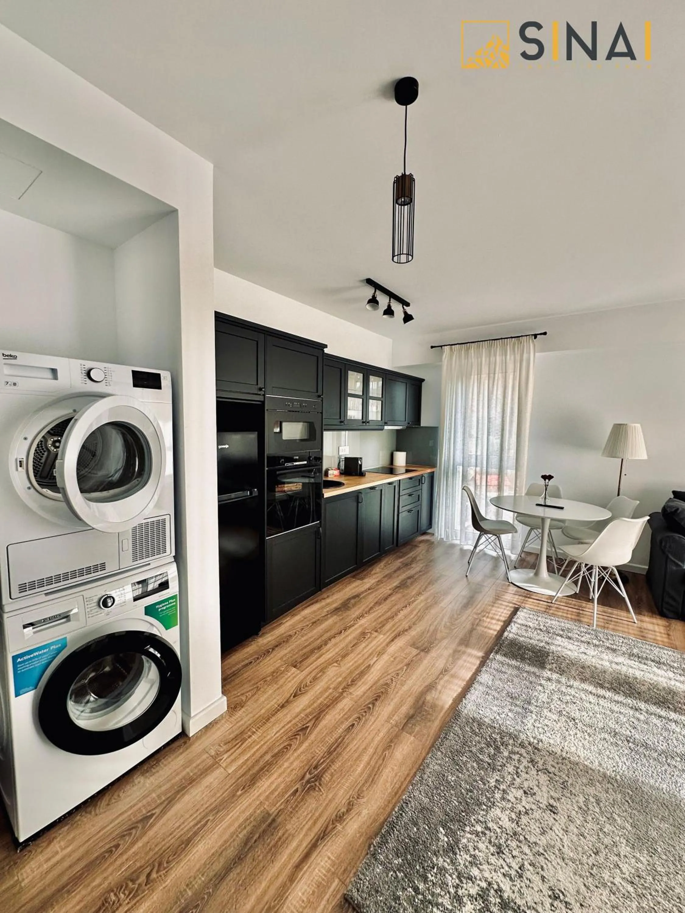 Kitchen or kitchenette in SINAI APH Apartments