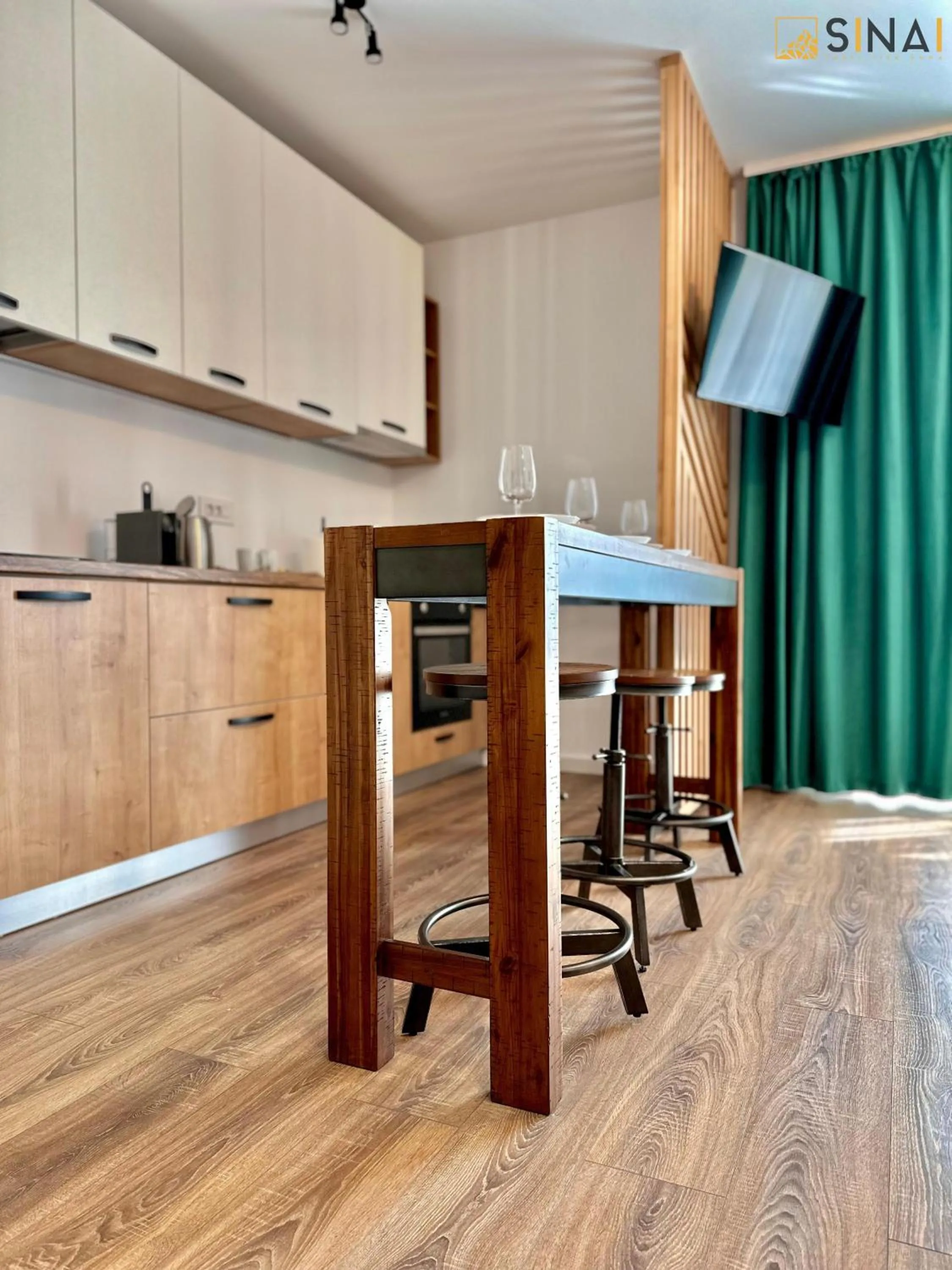 Kitchen or kitchenette in SINAI APH Apartments